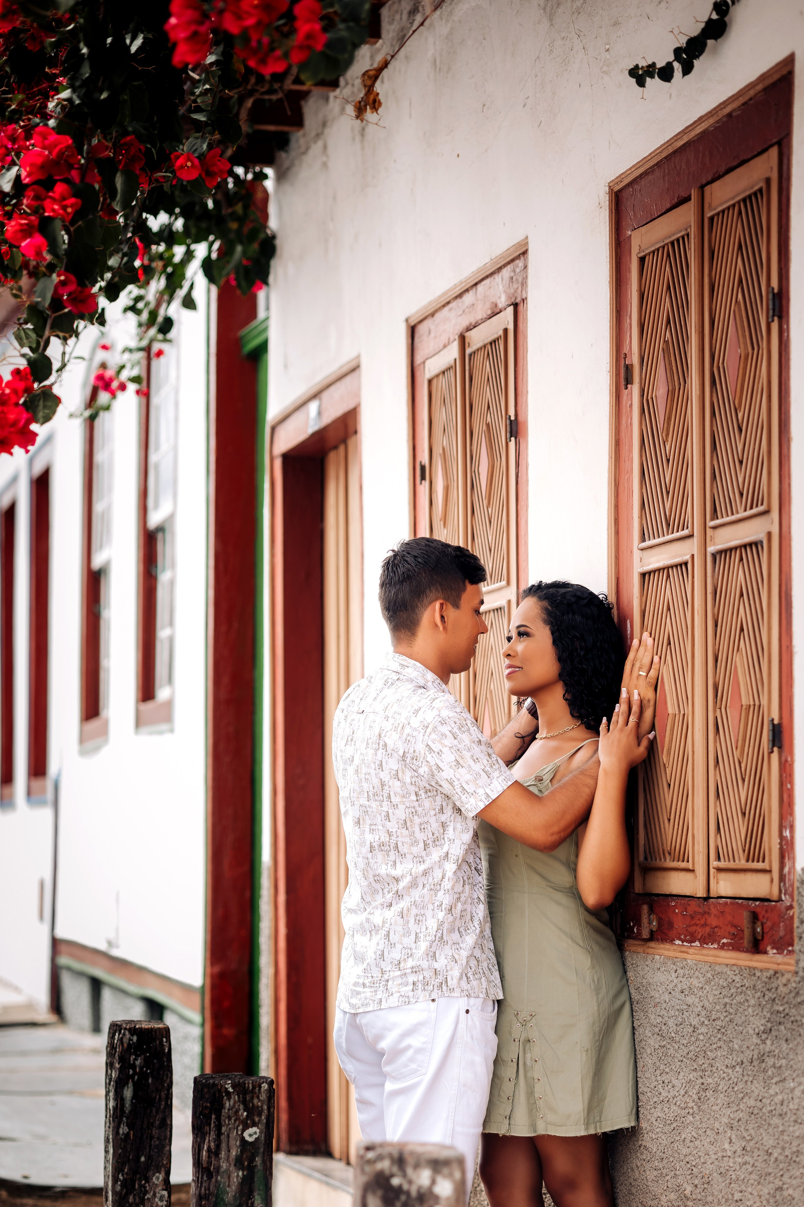 Kênia e Gabriel. Fotografia de casamento e ensaios | Montes Claros/MG