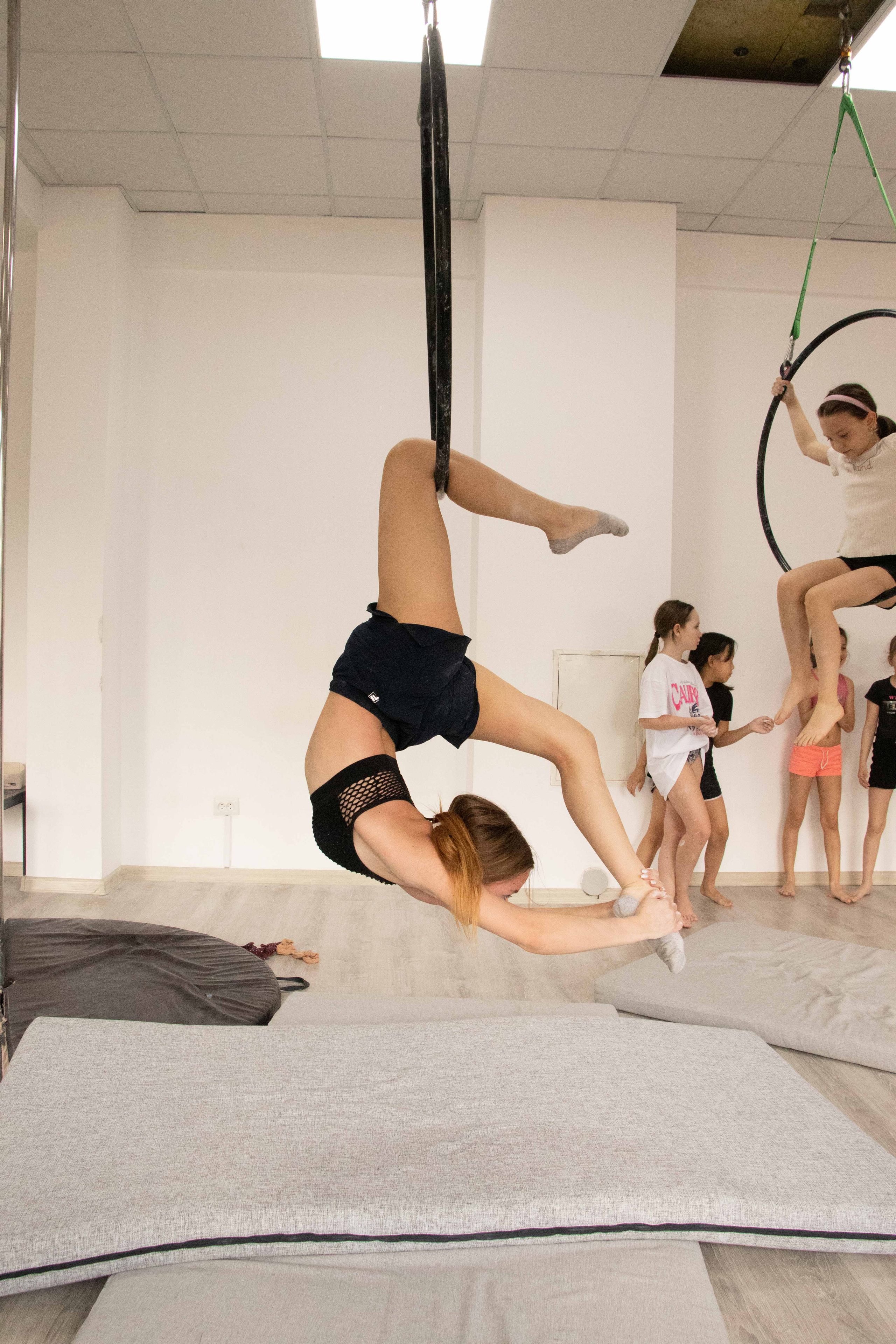 Turnen. Tatyana Van Hedent een fotograaf te Zele, Oost-Vlaanderen