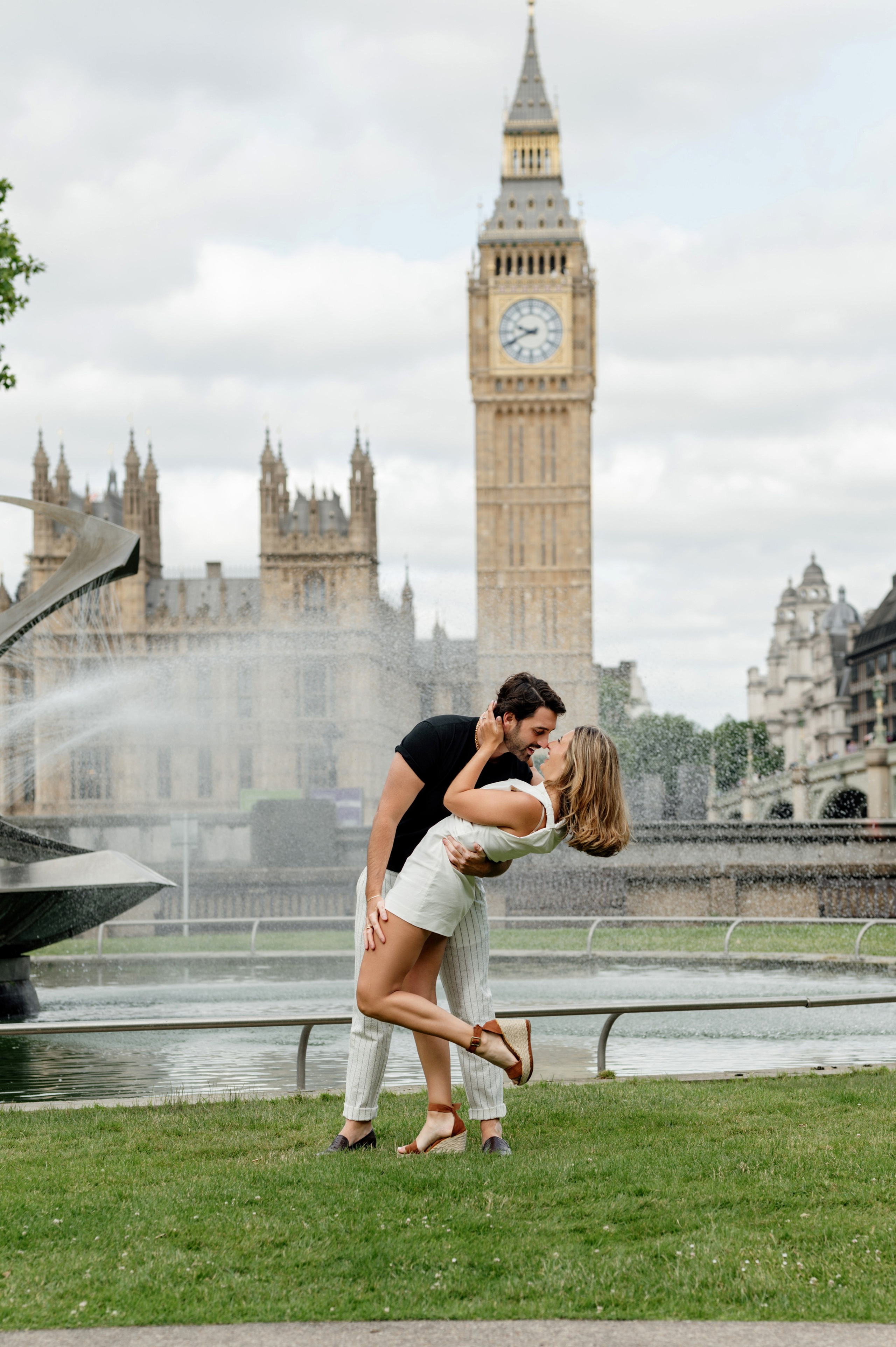 Westminster Rob&Maggie. FAMILY AND WEDDING PHOTOGRAPHER IN LONDON MARINA RIVA