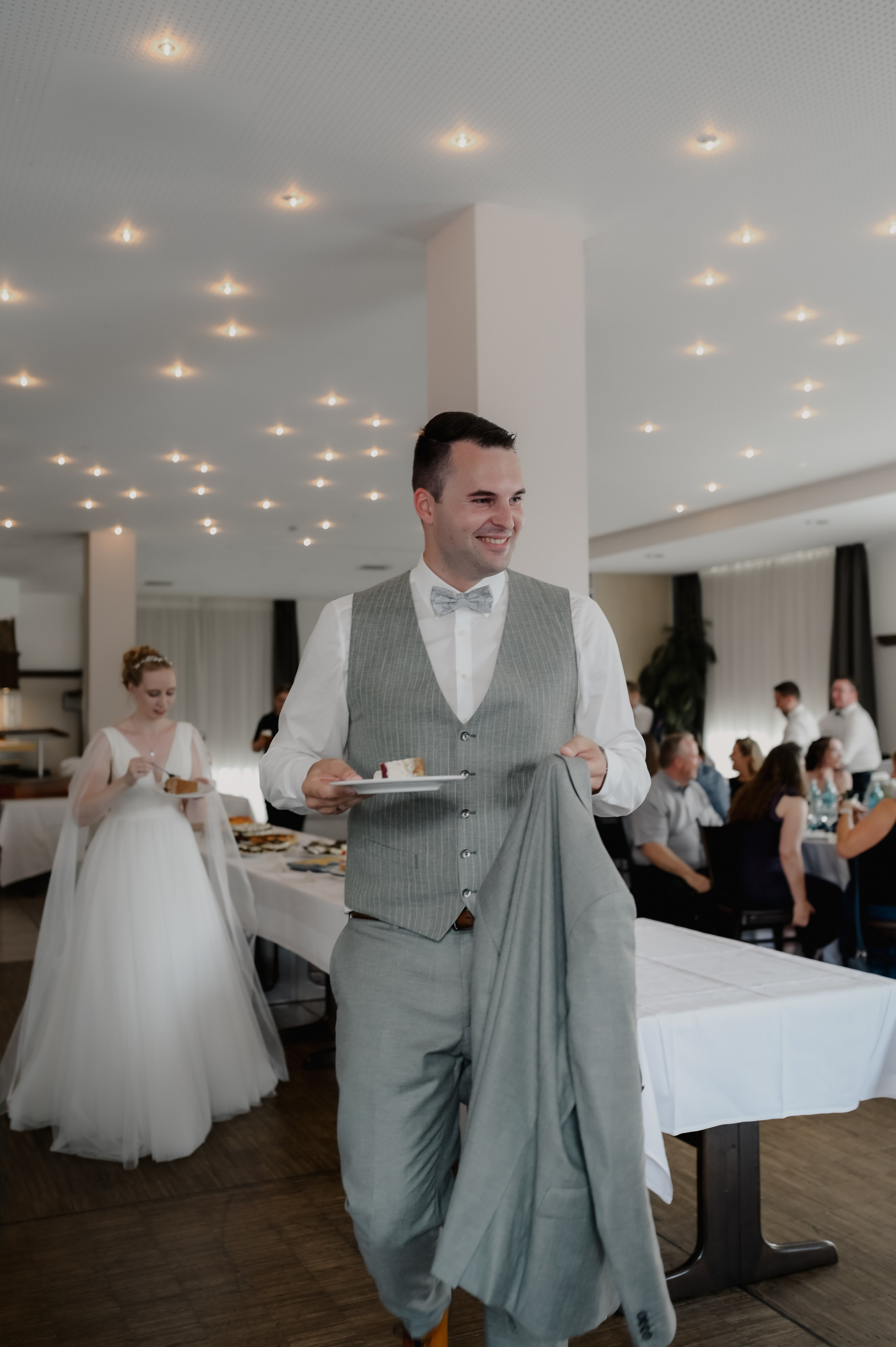 HOCHZEIT MIT MEERSFLAIR IN FRANKEN. Фотограф в Нюрнберге Ирина Менерт из Ансбаха