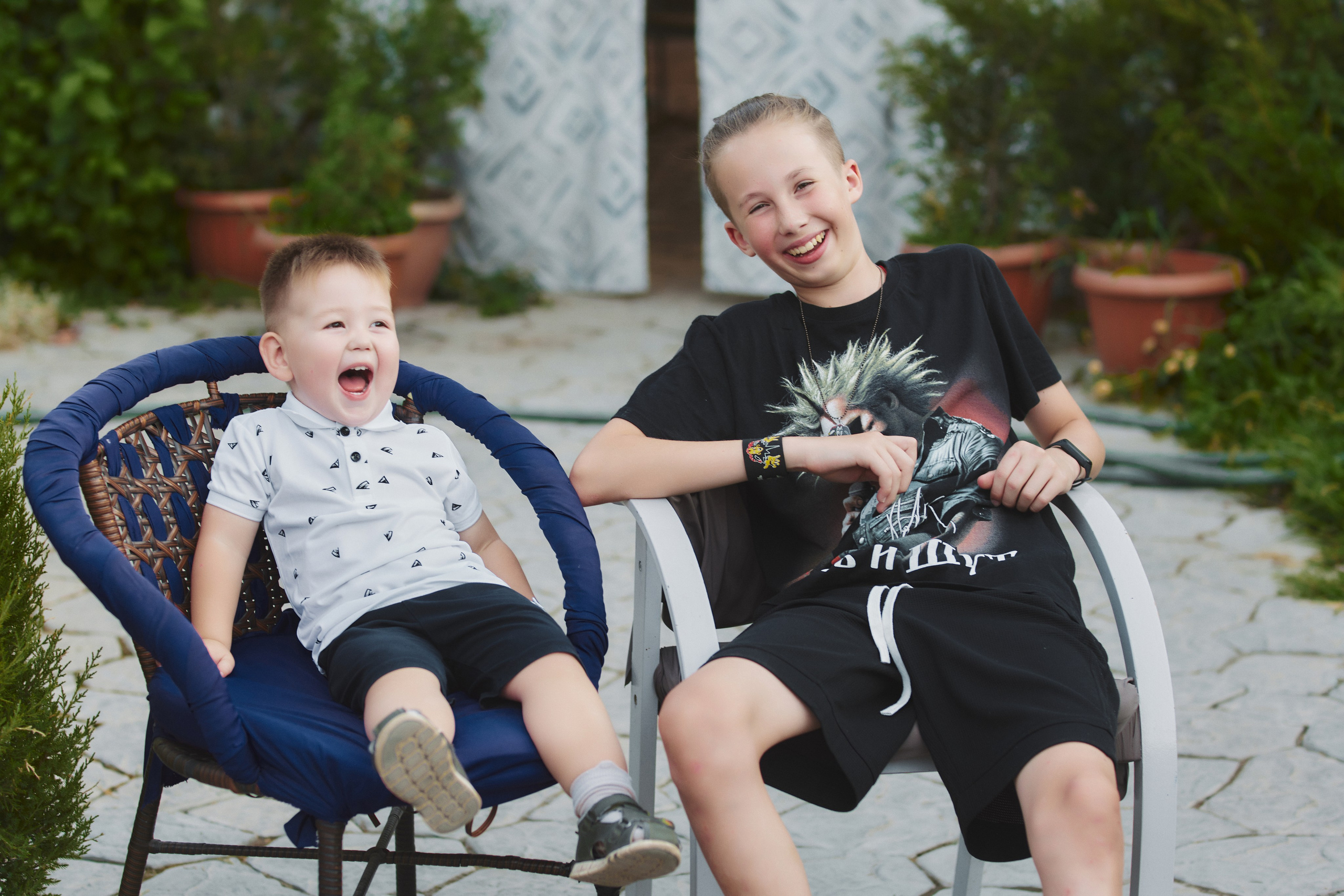 Большая Семейная Фотосессия Вартанова – Ваш Семейный Фотограф в Бишкек. Валерия Вартанова. Фотограф