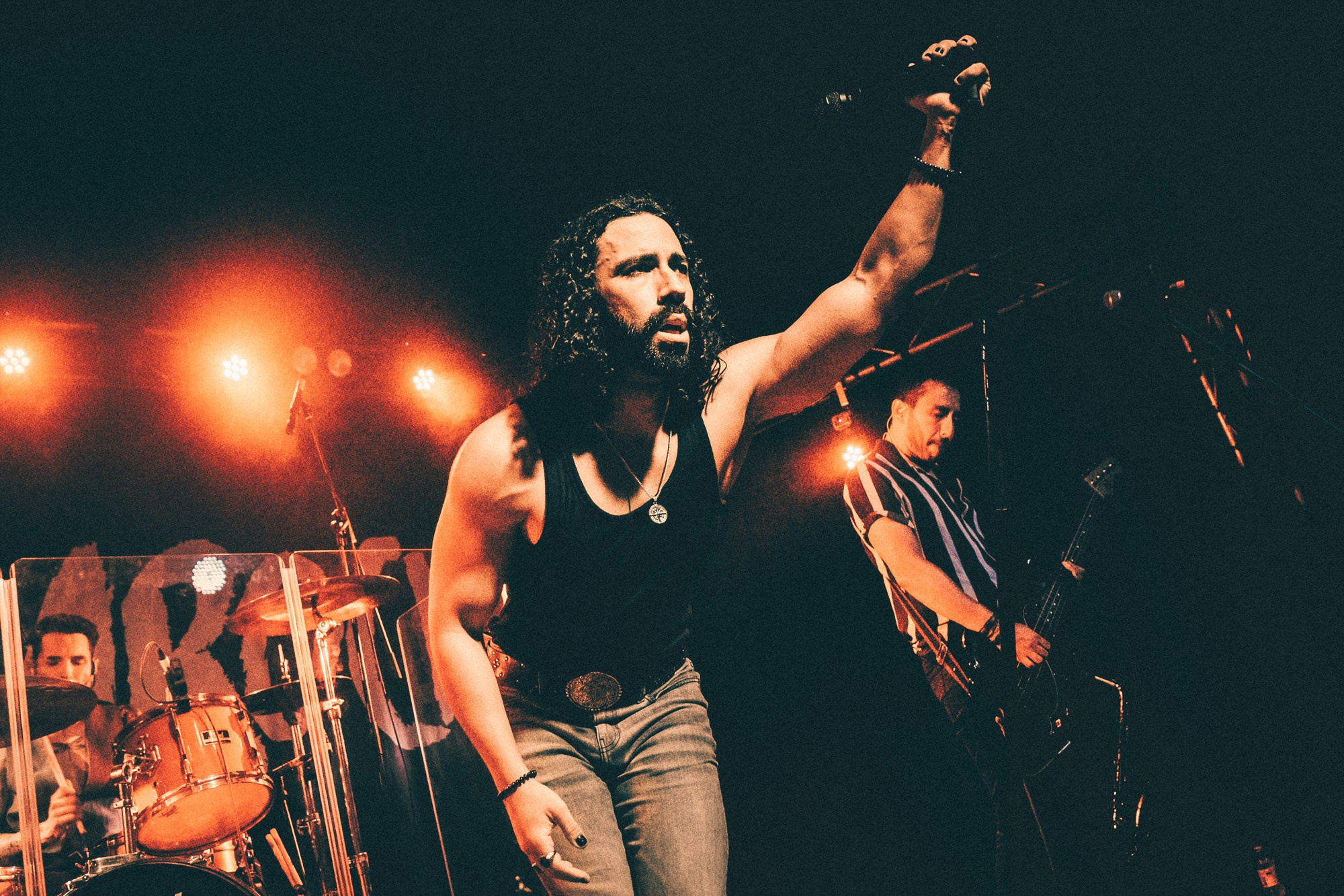 DENISDENIS — reportaje fotográfico del concierto en la Sala Marearock (Alicante) | FOTKAI