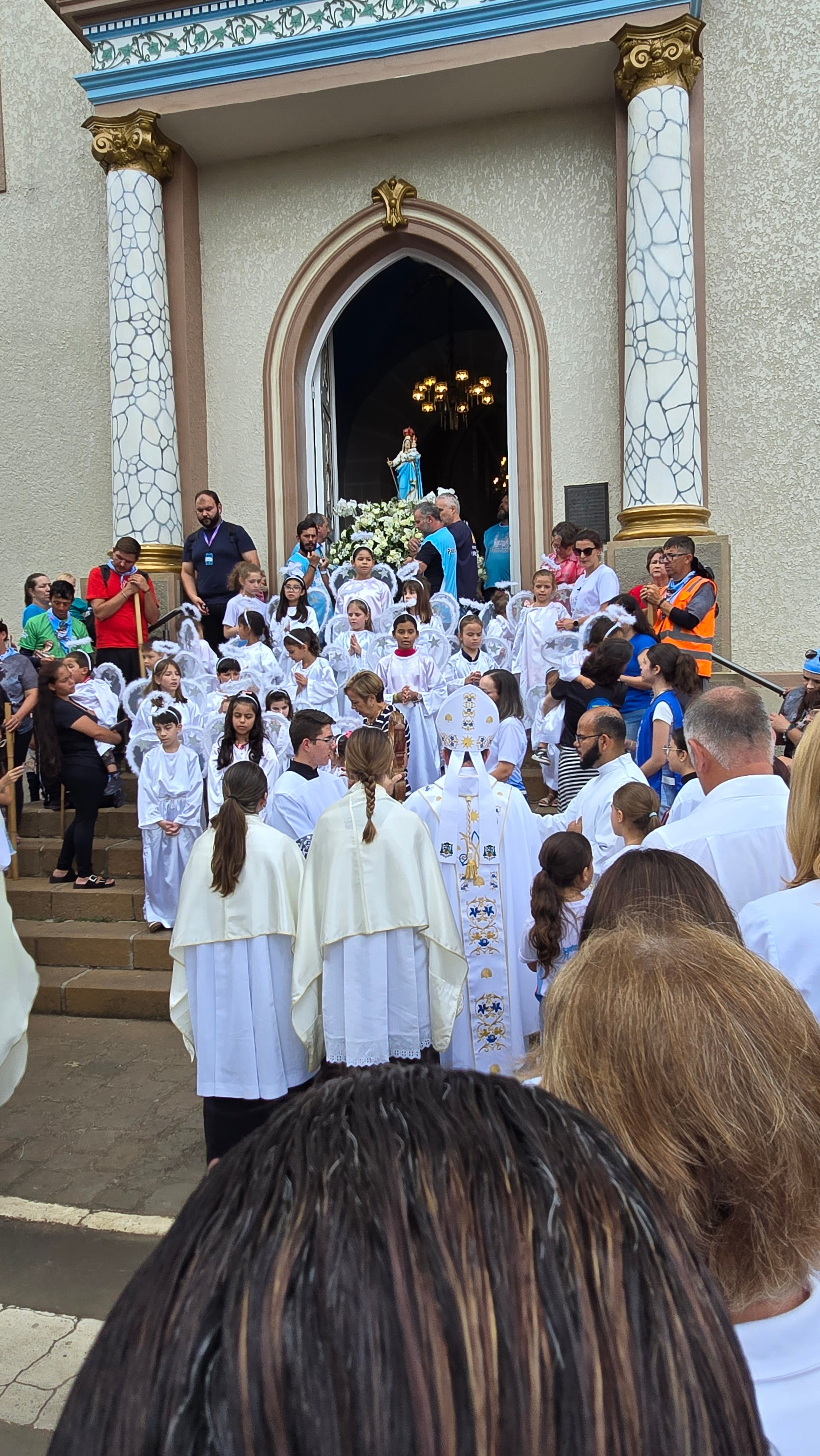 Peregrinação Nossa Senhora de Belém. Handa Produções