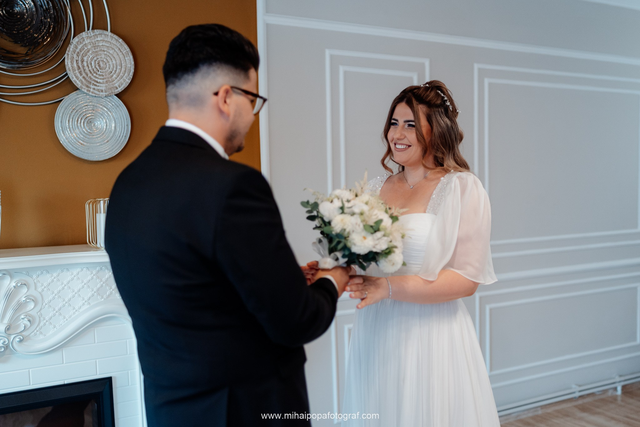 Fotograf de nuntă în Drobeta-Turnu Severin | Mihai Popa Fotograf. Fotograf Nuntă & Botez București - Mihai Popa | Dincolo de oameni, imortalizez emoții!