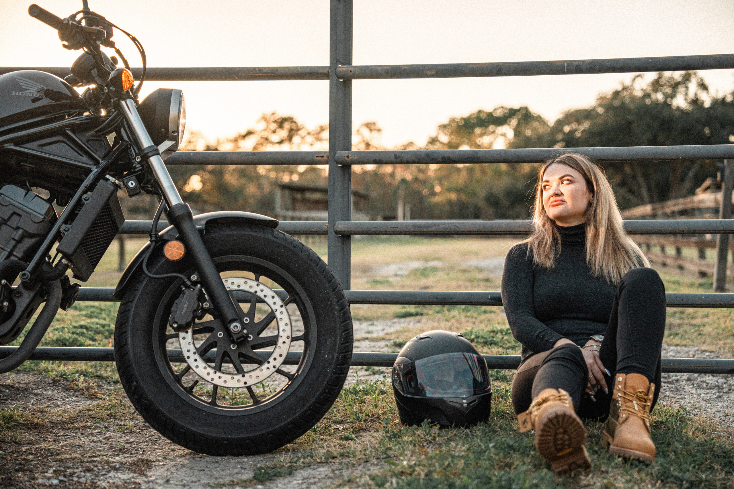 Anna on a Bike. Welcome to my video and photo world!