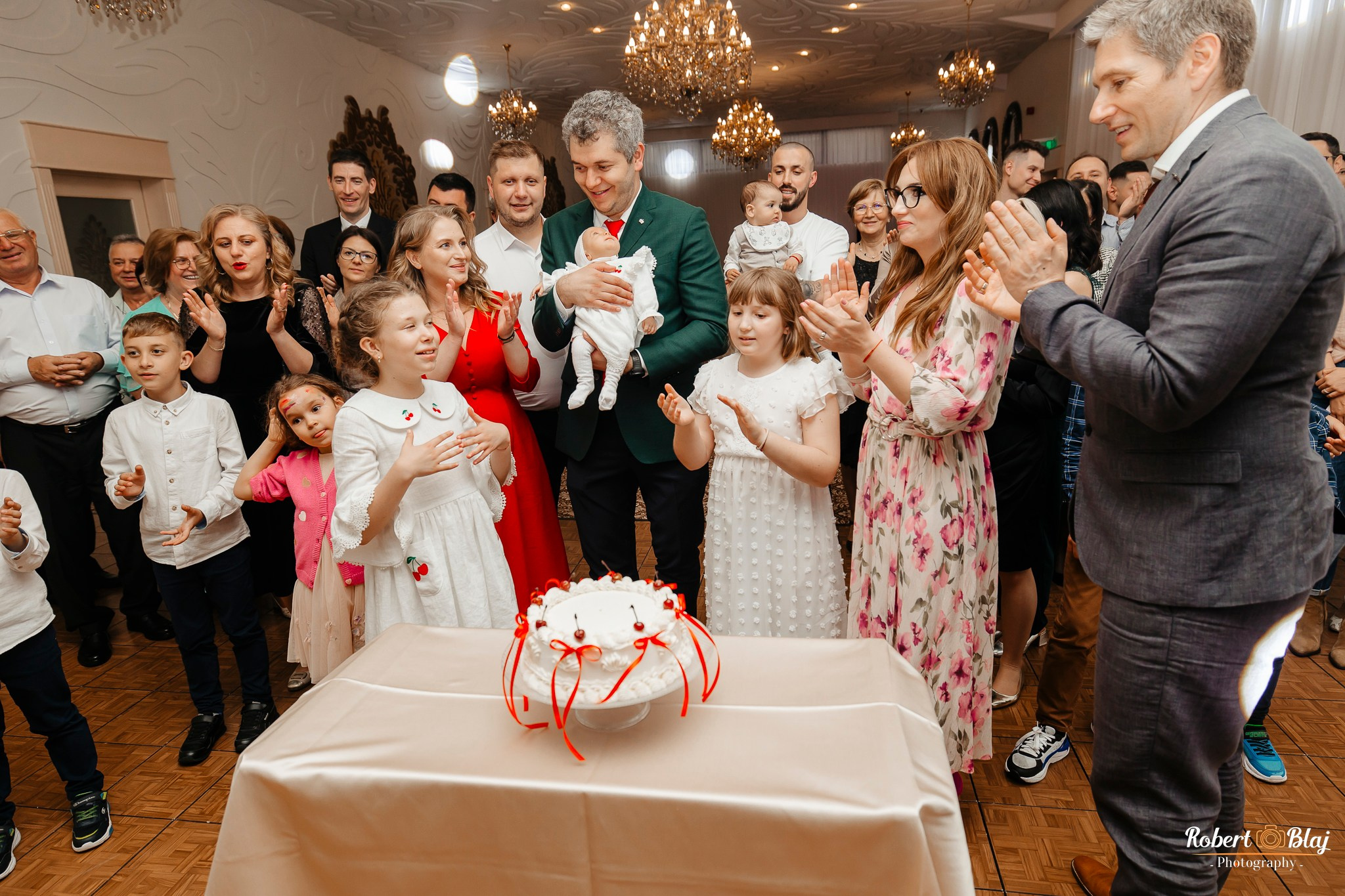 Flavia Paraschieva. Robert Blaj - Fotograf Nuntă Iași