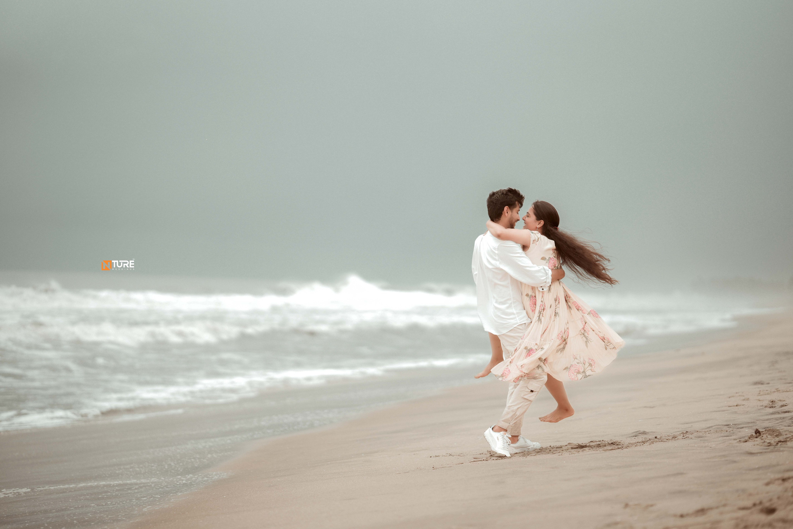 PHOTOS. NTURE WEDDING