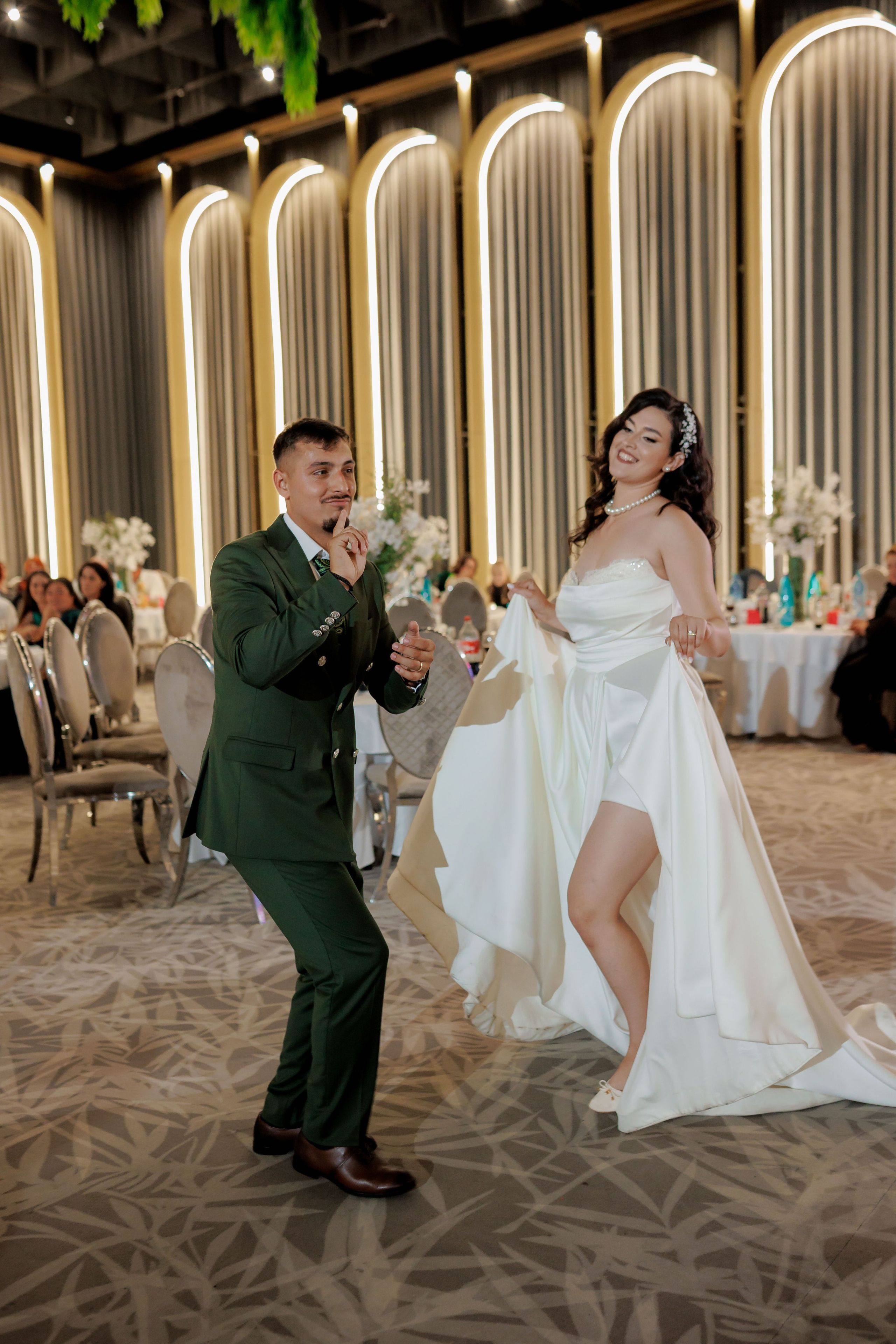 Nunta Nicoleta & Răzvan | Fotografie & Videografie Profesională. Servicii foto-video profesionale, pentru momente de neuitat