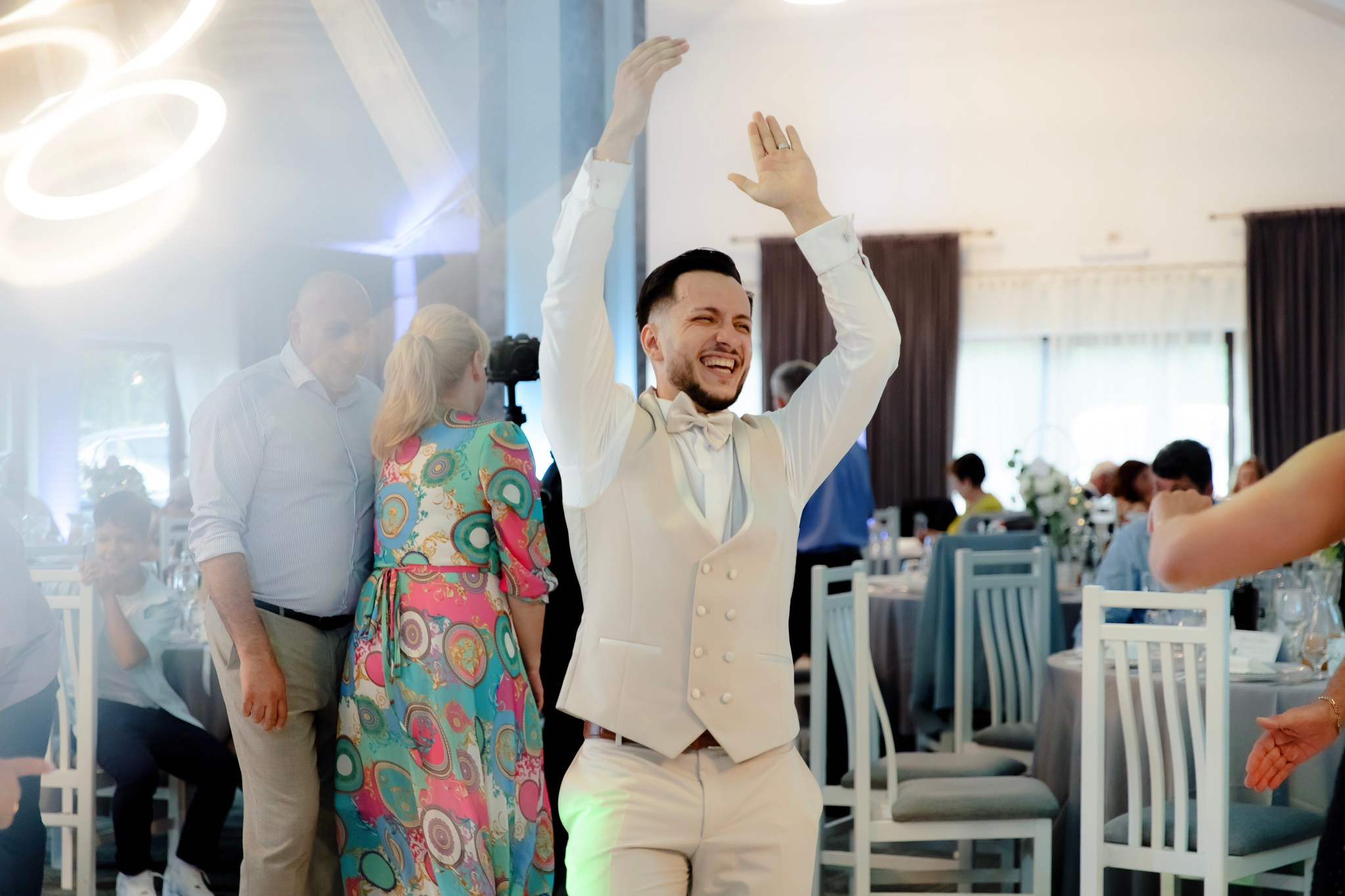 Ioana & Ionuț | Nuntă de poveste la Păstrăvăria Poiana din Mălini județul Suceava. Servicii foto-video profesionale, pentru momente de neuitat