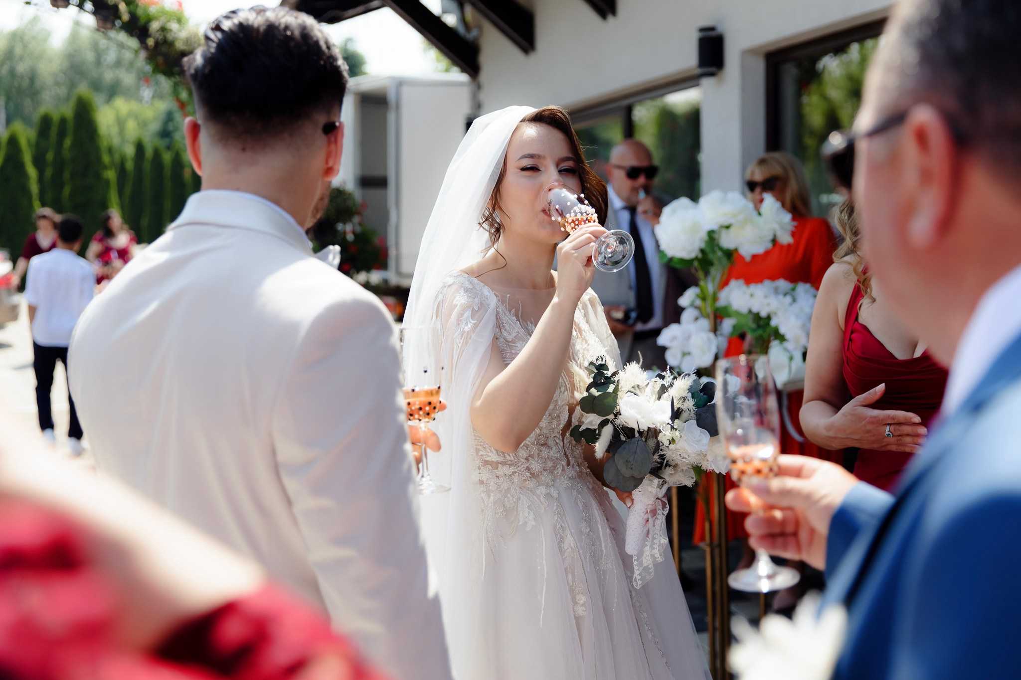 Ioana & Ionuț | Nuntă de poveste la Păstrăvăria Poiana din Mălini județul Suceava. Servicii foto-video profesionale, pentru momente de neuitat