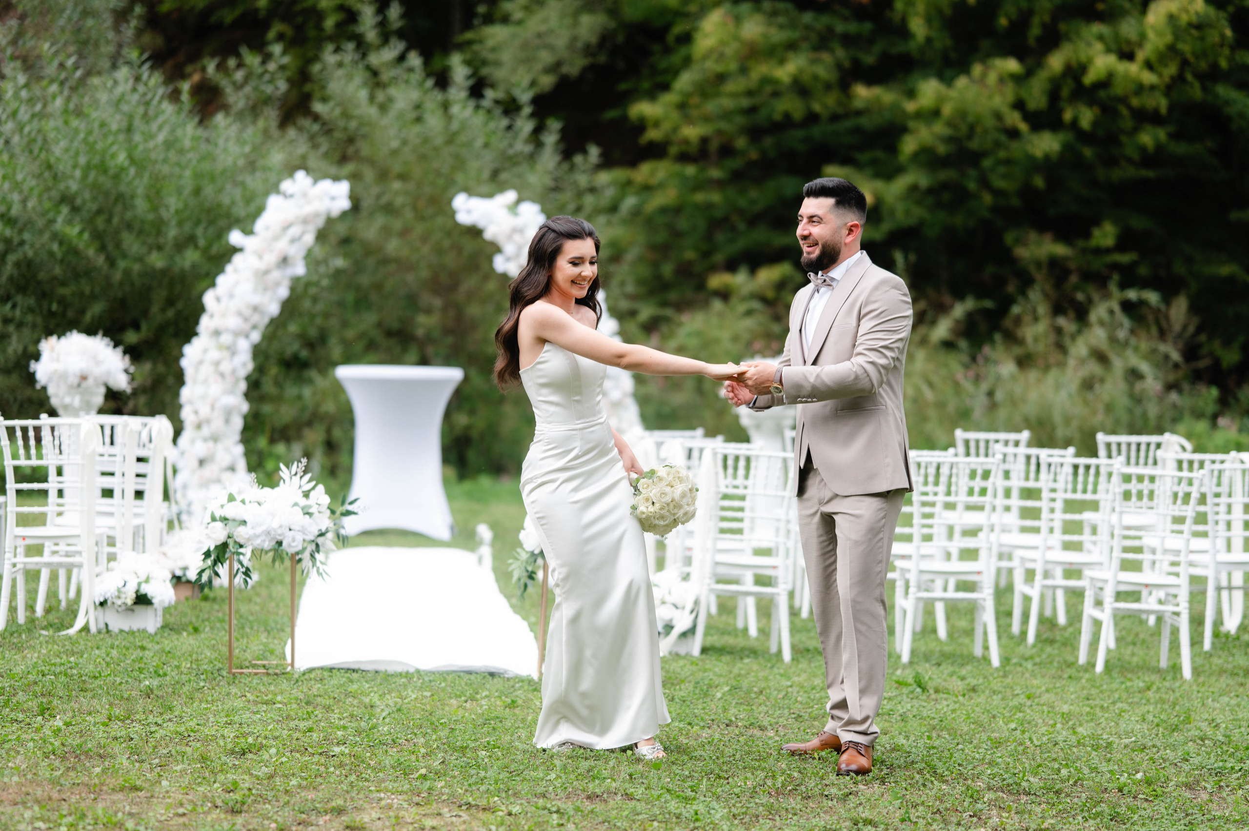 Bianca + Mihai. Alexandra Hanu Photographer