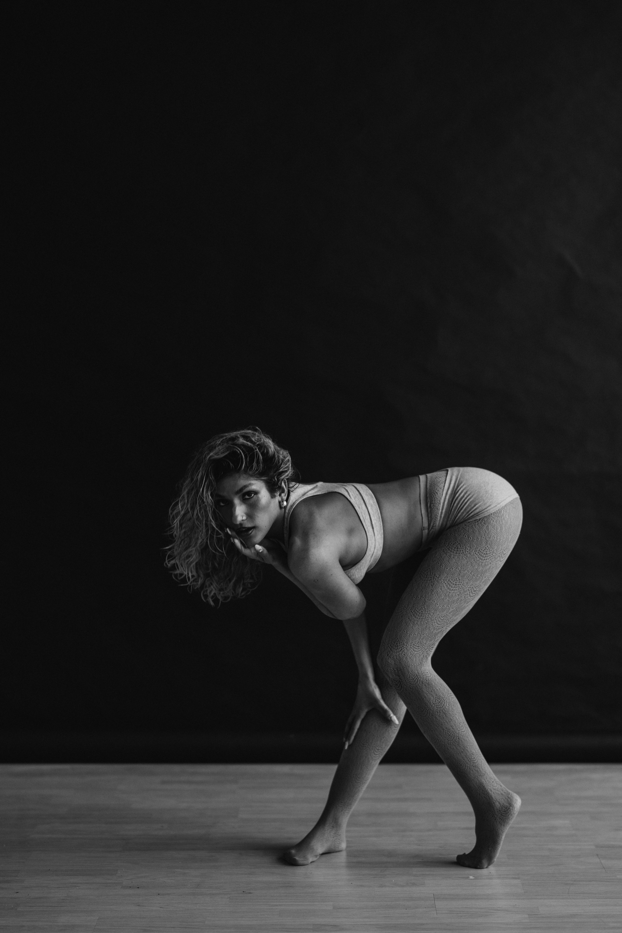 DANCERS. Victoria Olonen – Cinematic Portrait Artist | Helsinki & Europe