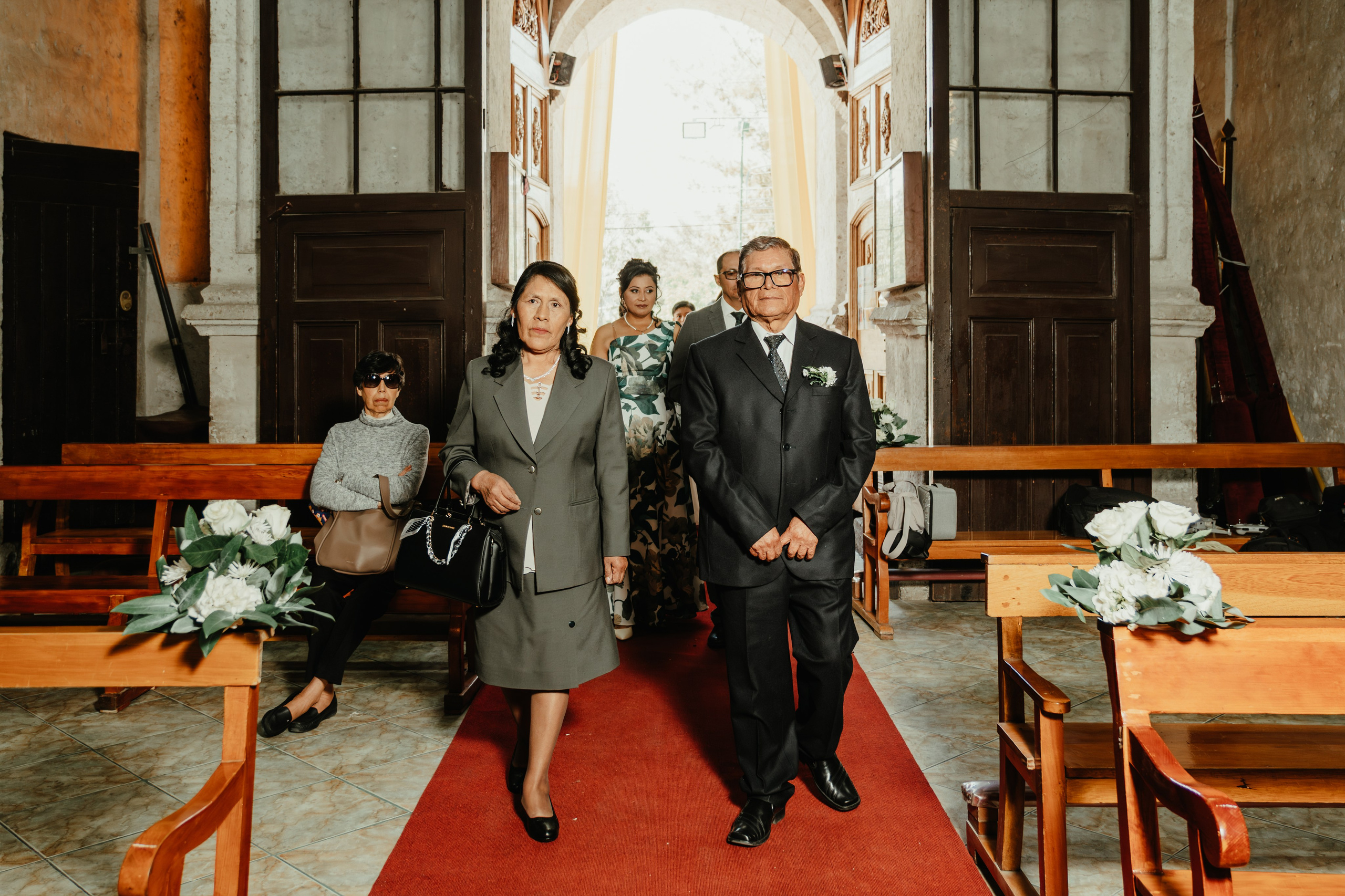 VANESSA + FRANKLIN BODA RELIGIOSA. Studio KVTA | Fotografía y Video de Bodas en Arequipa