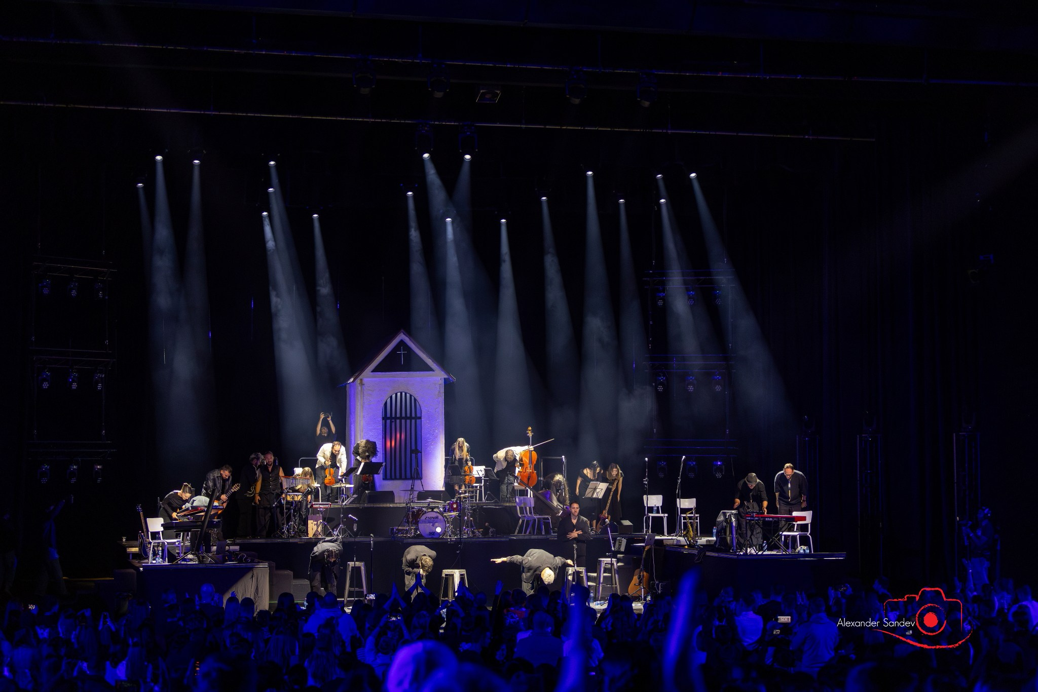 МОЛЕЦ на живо в НДК - 04-05.11.2025 г. Александър Сандев - website