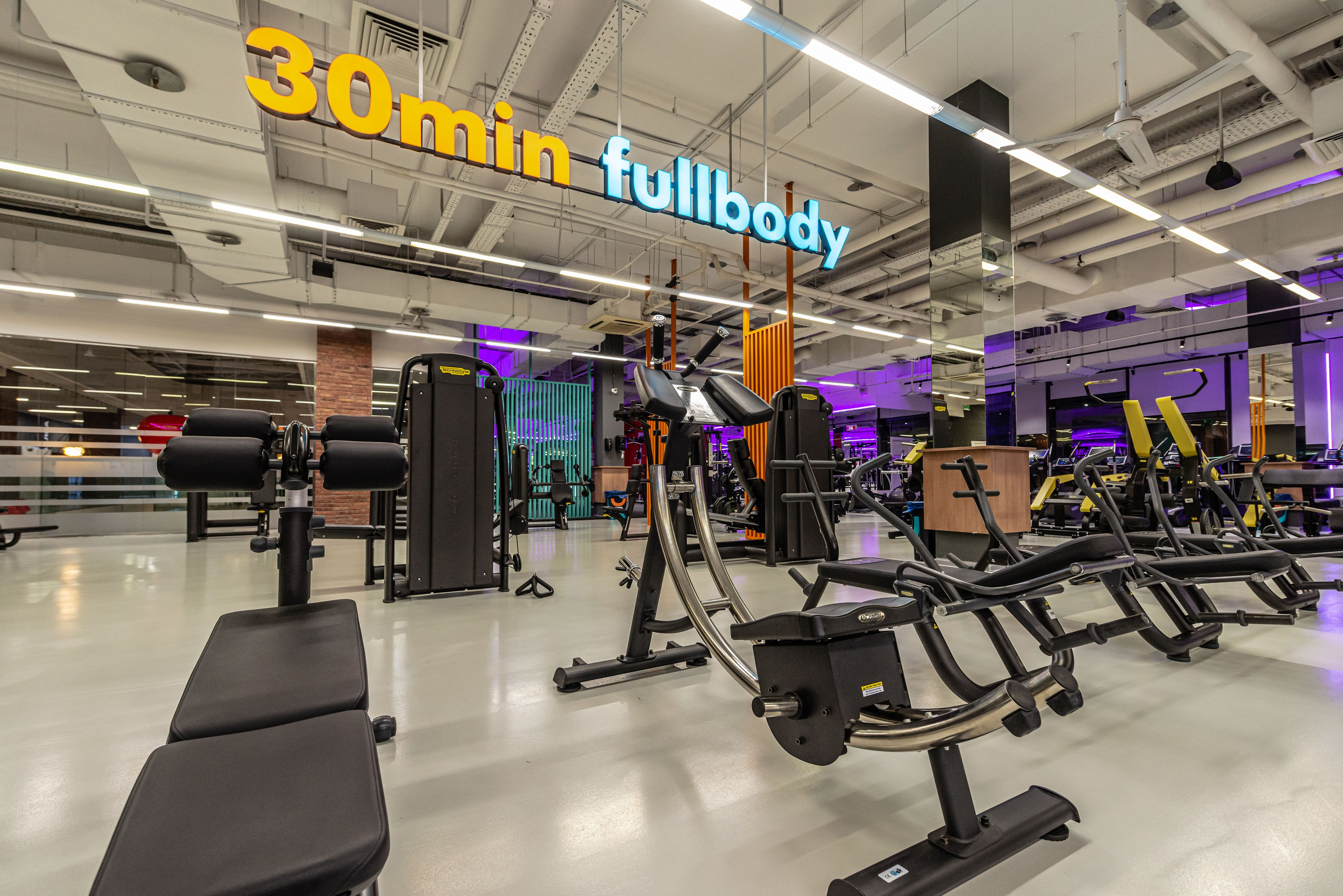 Фитнес-клуб DDX Fitness в Мытищи. ФОТОГРАФ МЕКСИКА КИНТАНА-РОО