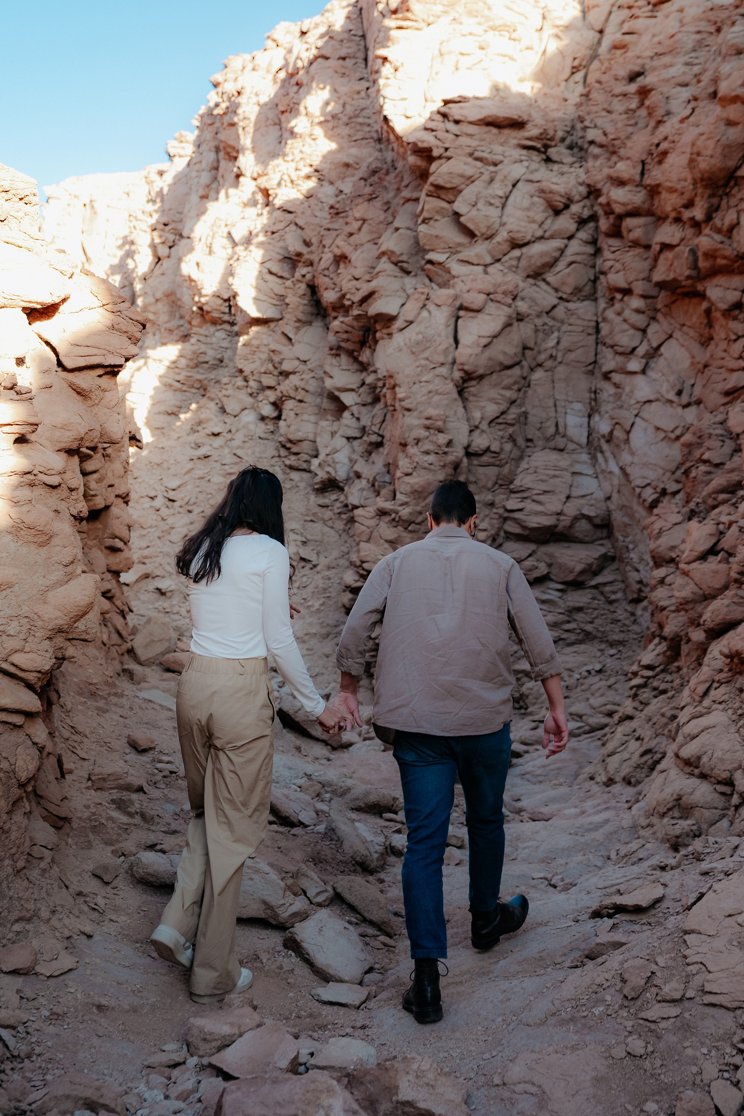 Sessão casual no Vale dos Cogumelos. Fotógrafo em San Pedro de Atacama
