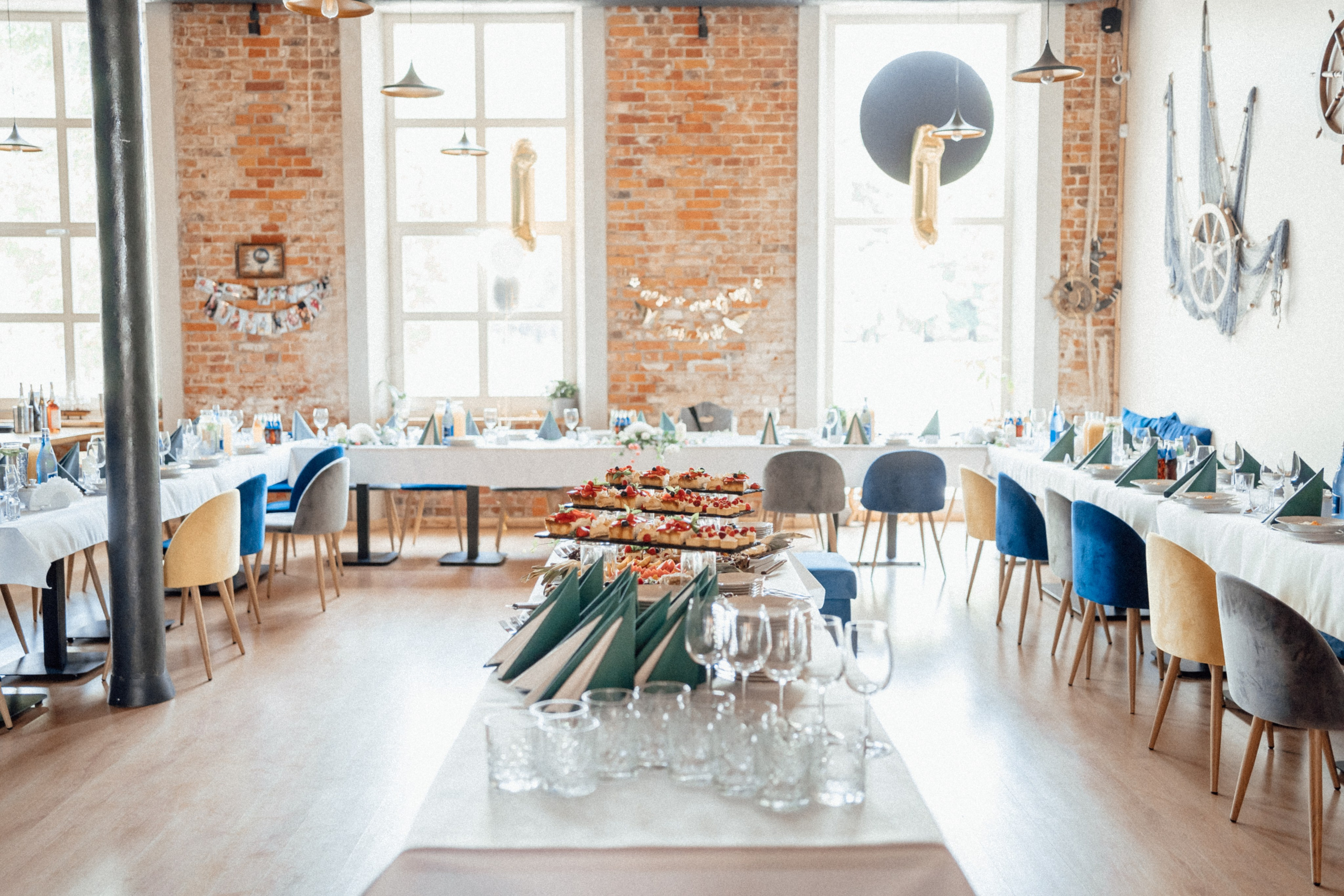 Chrzest Święty Natalii. Fotograf Łódź - sesja ciążowa, noworodkowa, dziecięca. Studio w Łodzi