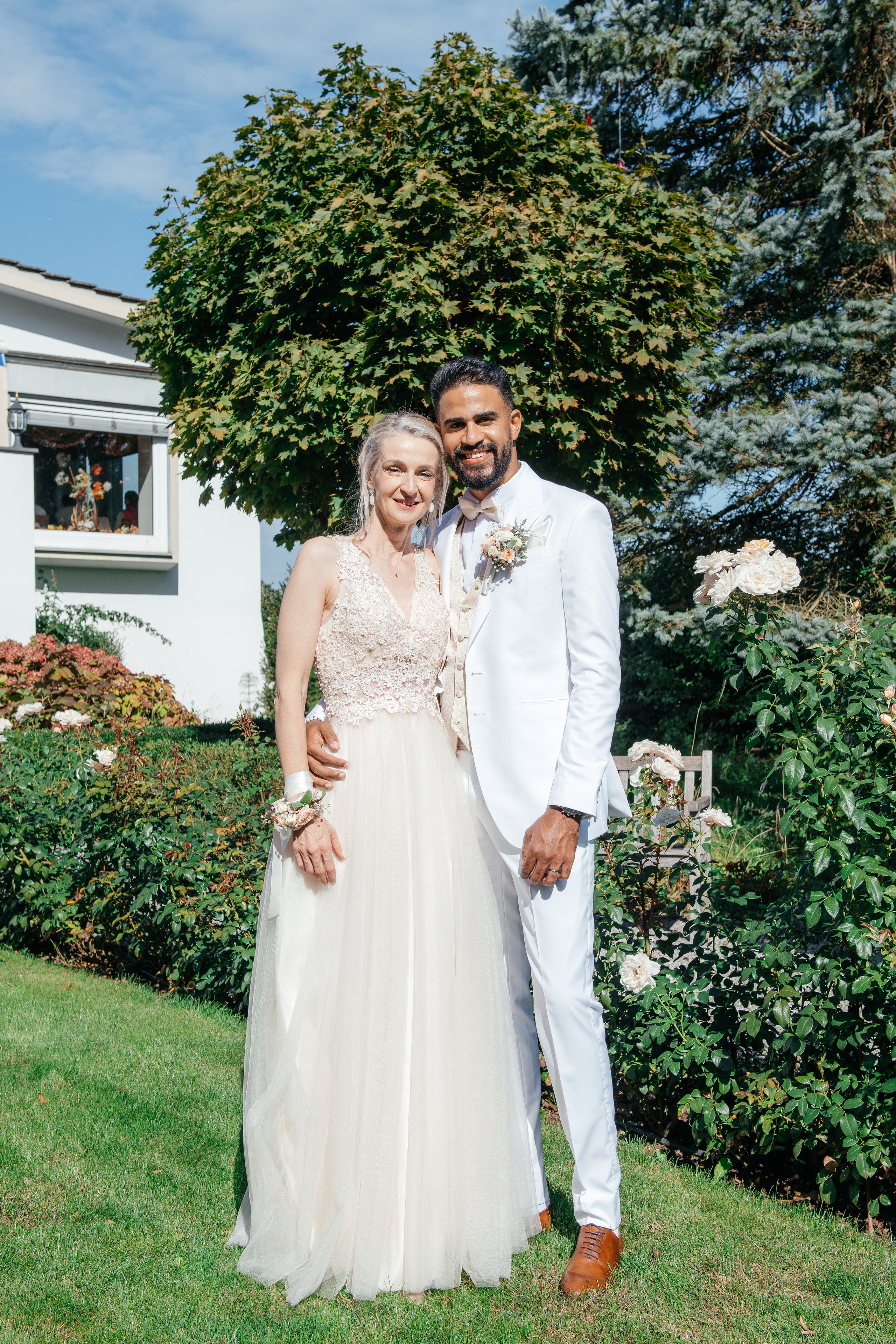 FLORENCE & JAMAL Dübendorf, Switzerland. I am Elena Altendorfer. Wedding photographer in Zurich and Switzerland