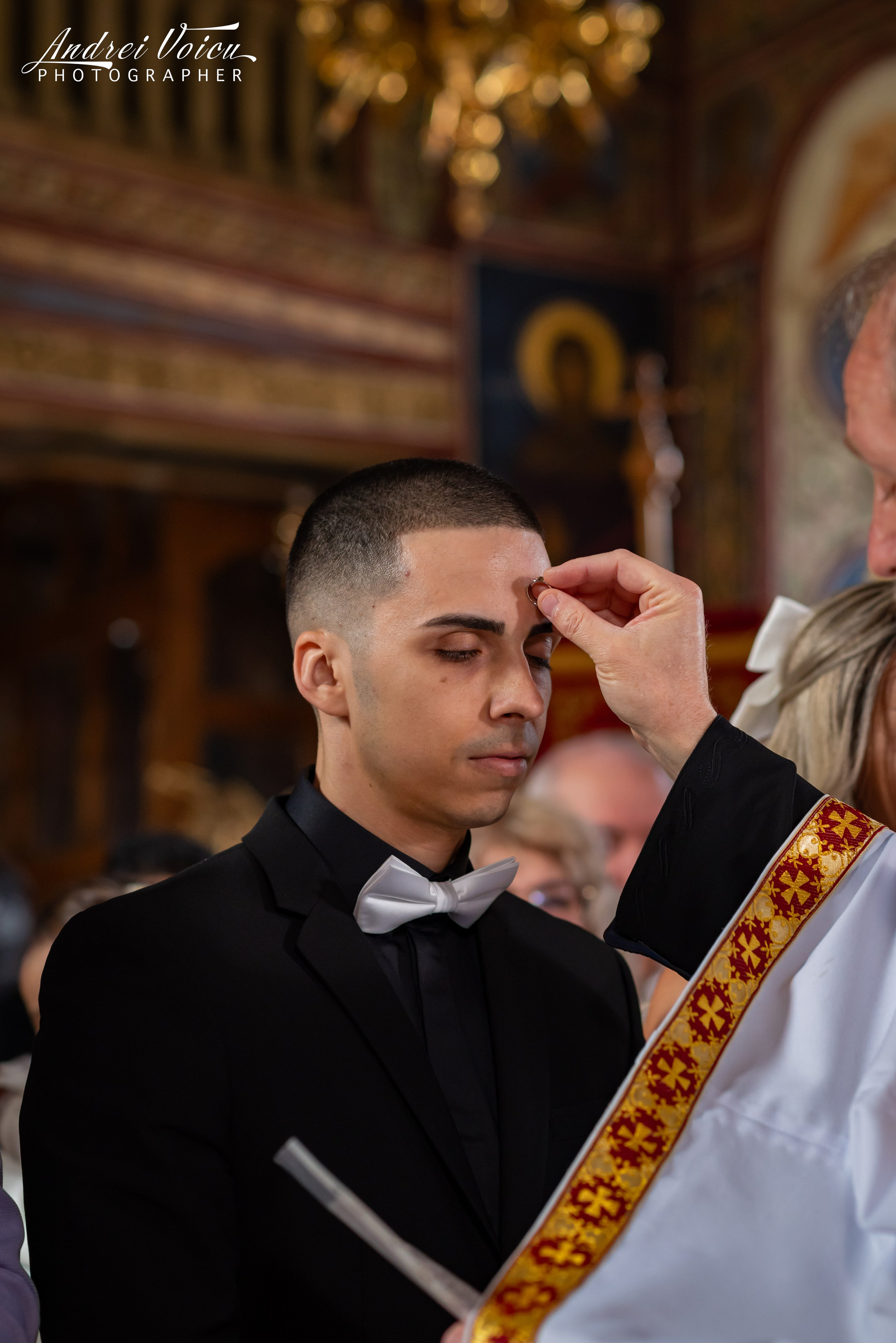 Fotografia de nuntă. Andrei Voicu Fotograf. Povești nescrise, surprinse atent