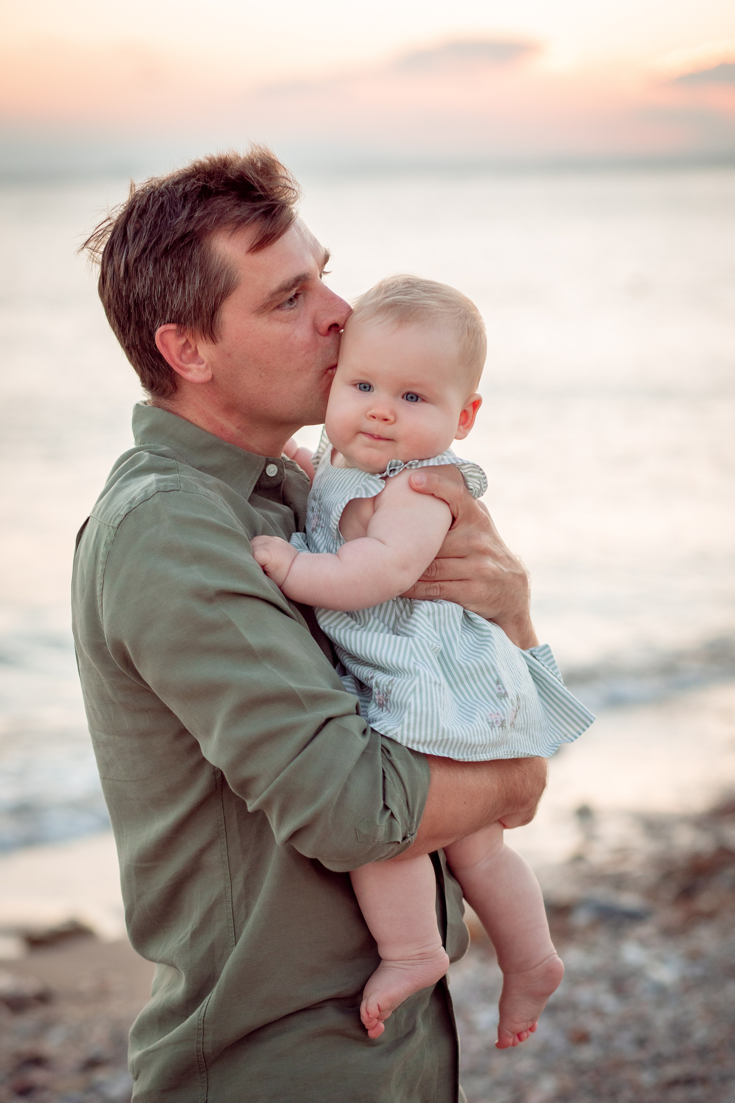 Barefoot Summer. Family Photographer in Greece