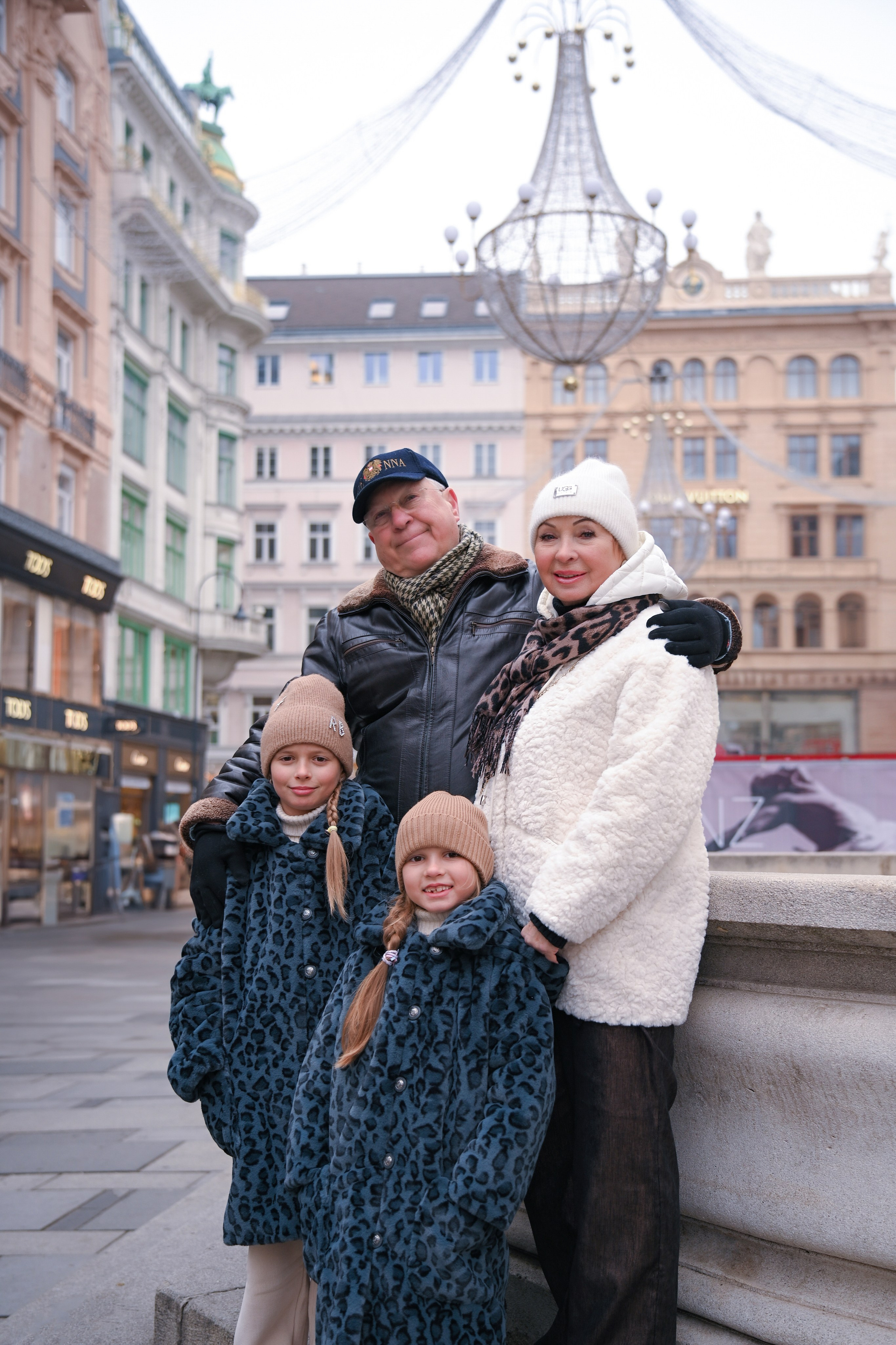 Christmas holidays. Photo Vienna and Bratislava