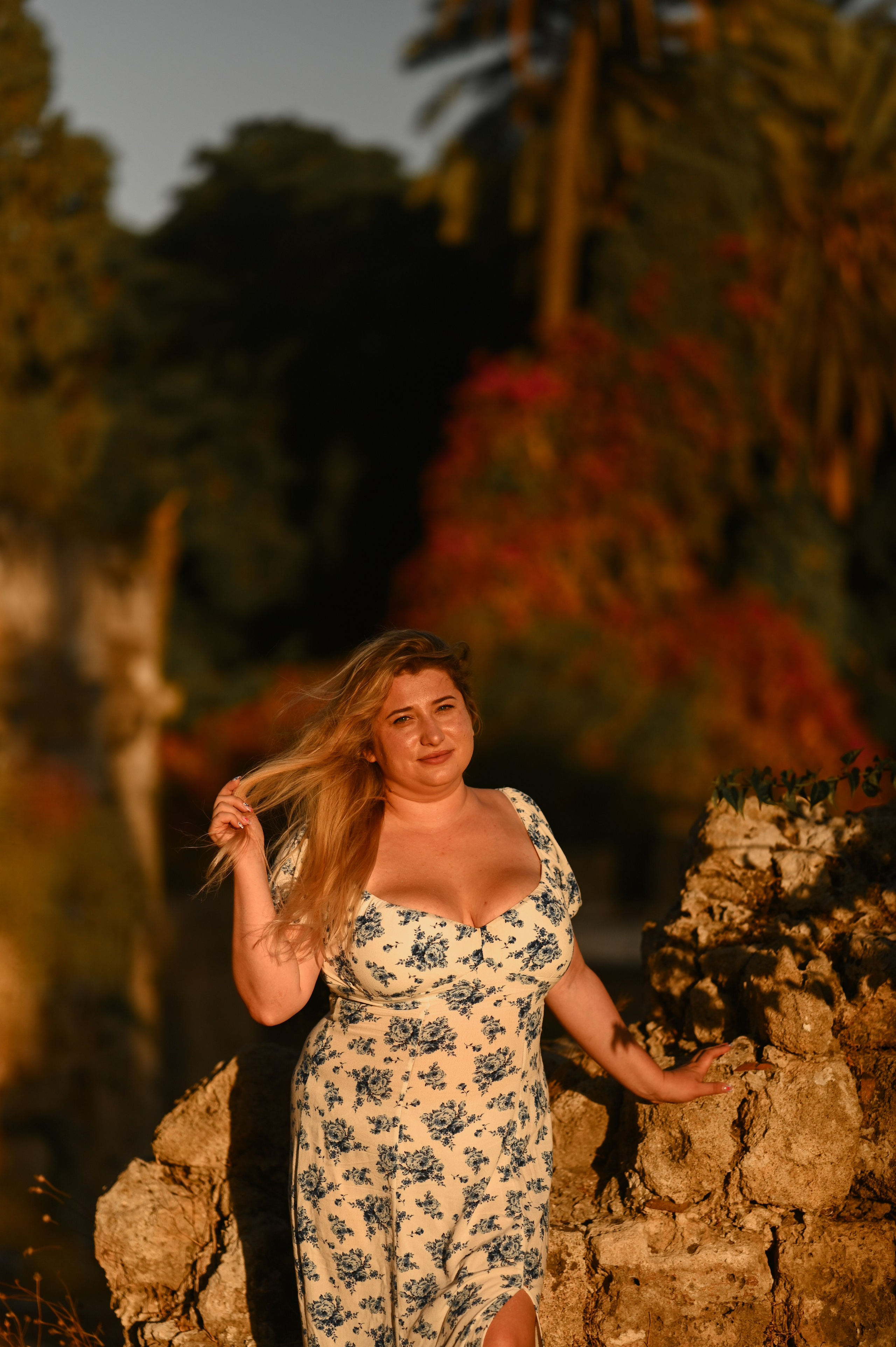 Solo woman photoshoot / портретная фотосессия для женщины Родос. Photographer in Rhodes Island