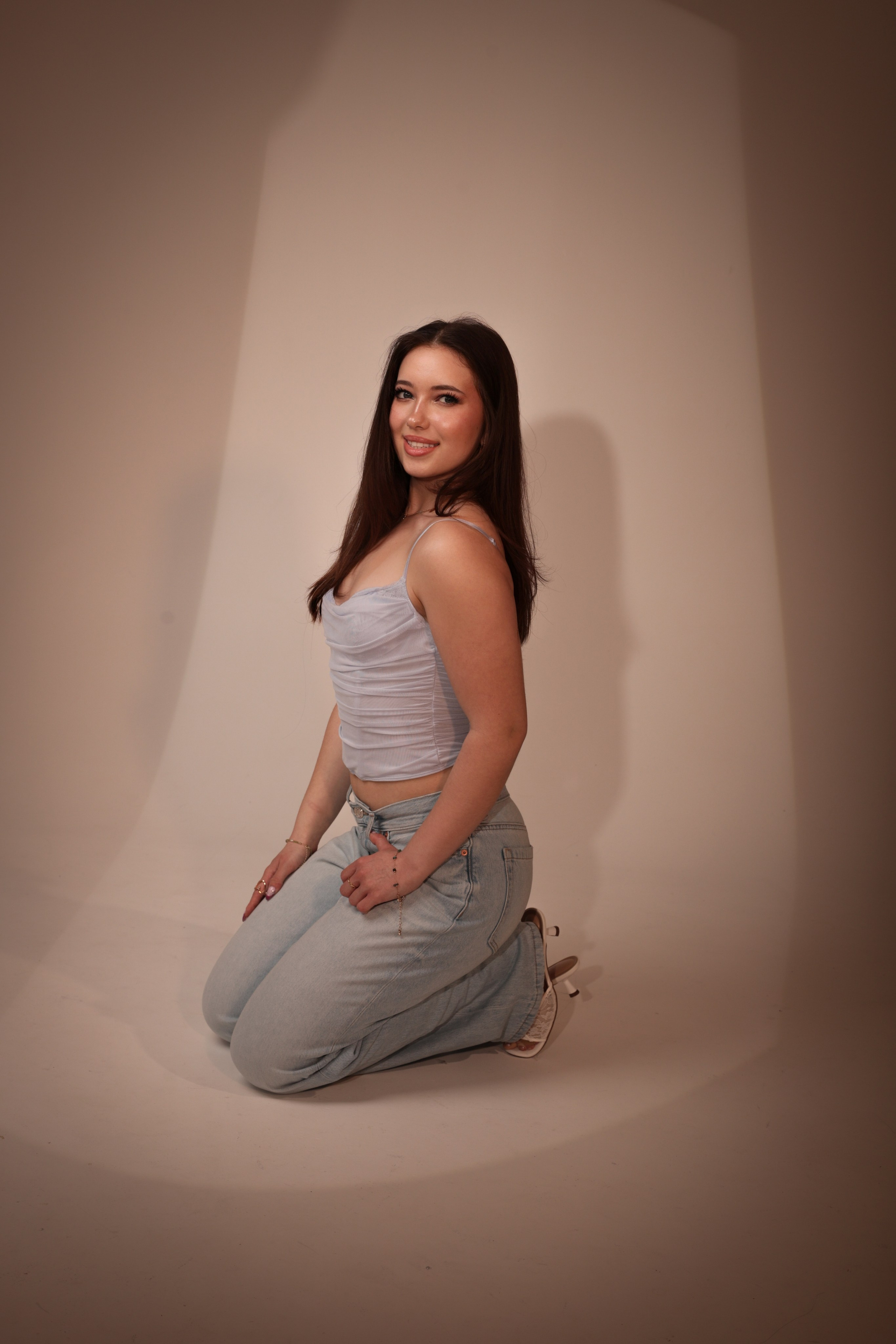 Darinka. VALERIIA VIUNOVA individual shooting\love story\event\brand