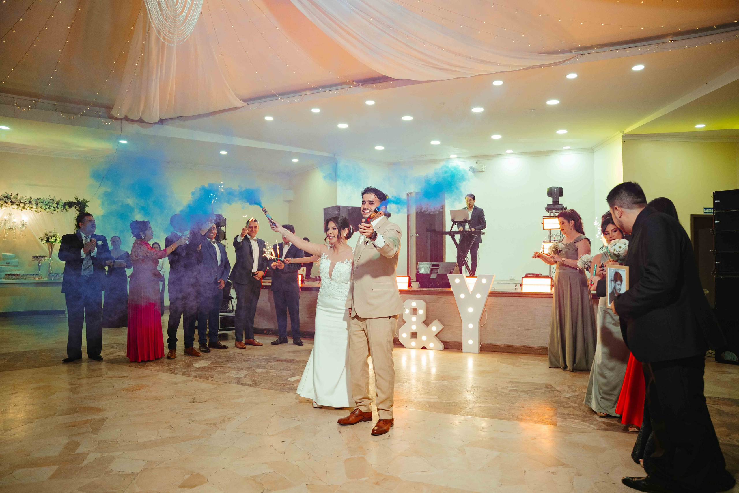 Boda de Kelvin y Yari en Loja | Fotografía y Filmación por Piero Alvarez. Fotógrafo de bodas en Loja Ecuador | Piero Alvarez PH