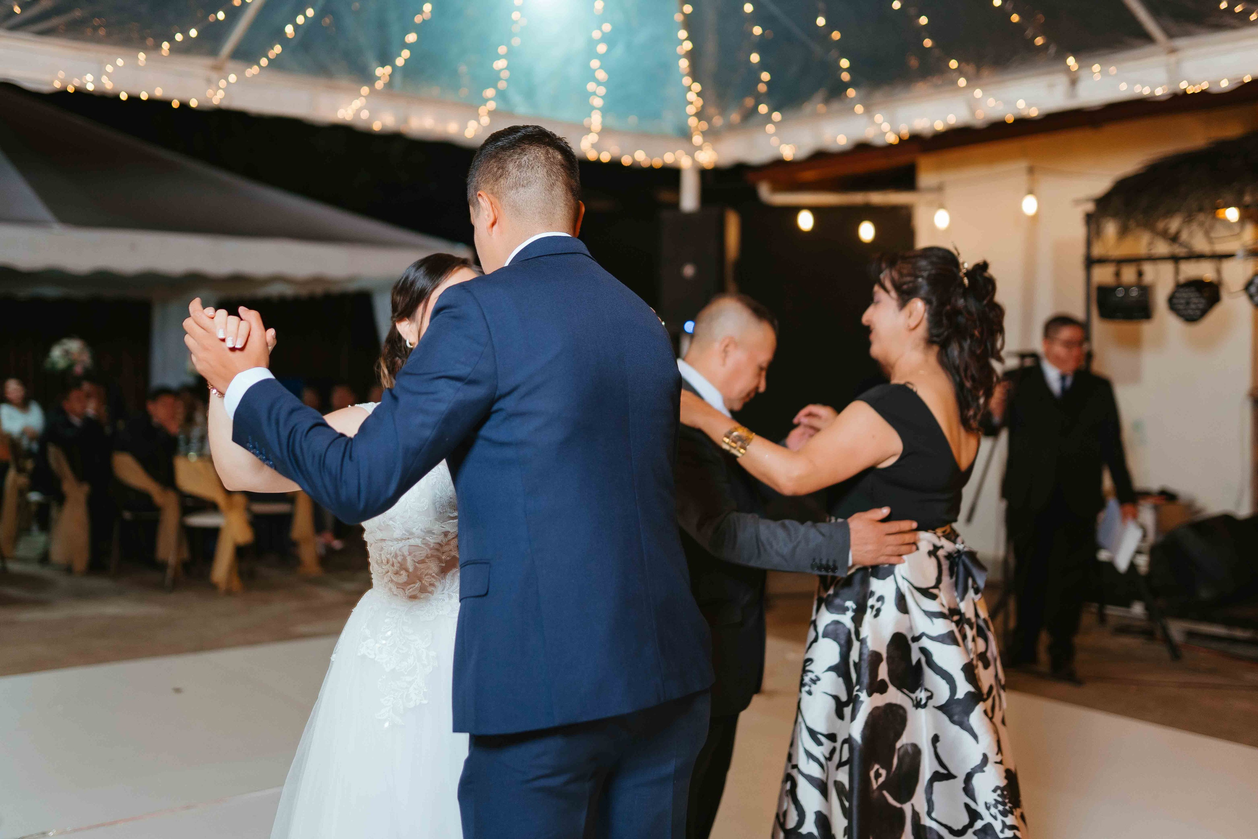 Jennifer y Vladimir. Fotógrafo de bodas en Loja Ecuador | Piero Alvarez PH