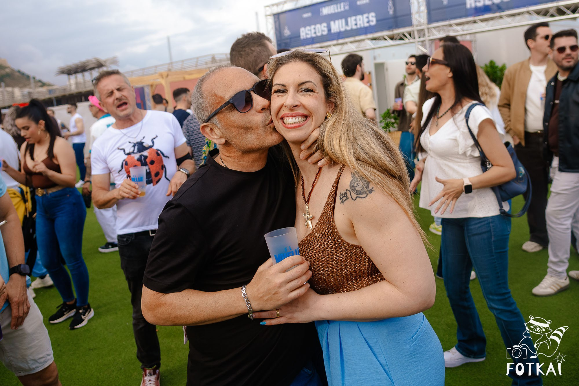 Cariña La Fiesta 2.0 — Fotos del evento en El Muelle Live, Alicante, 2026 | FOTKAI