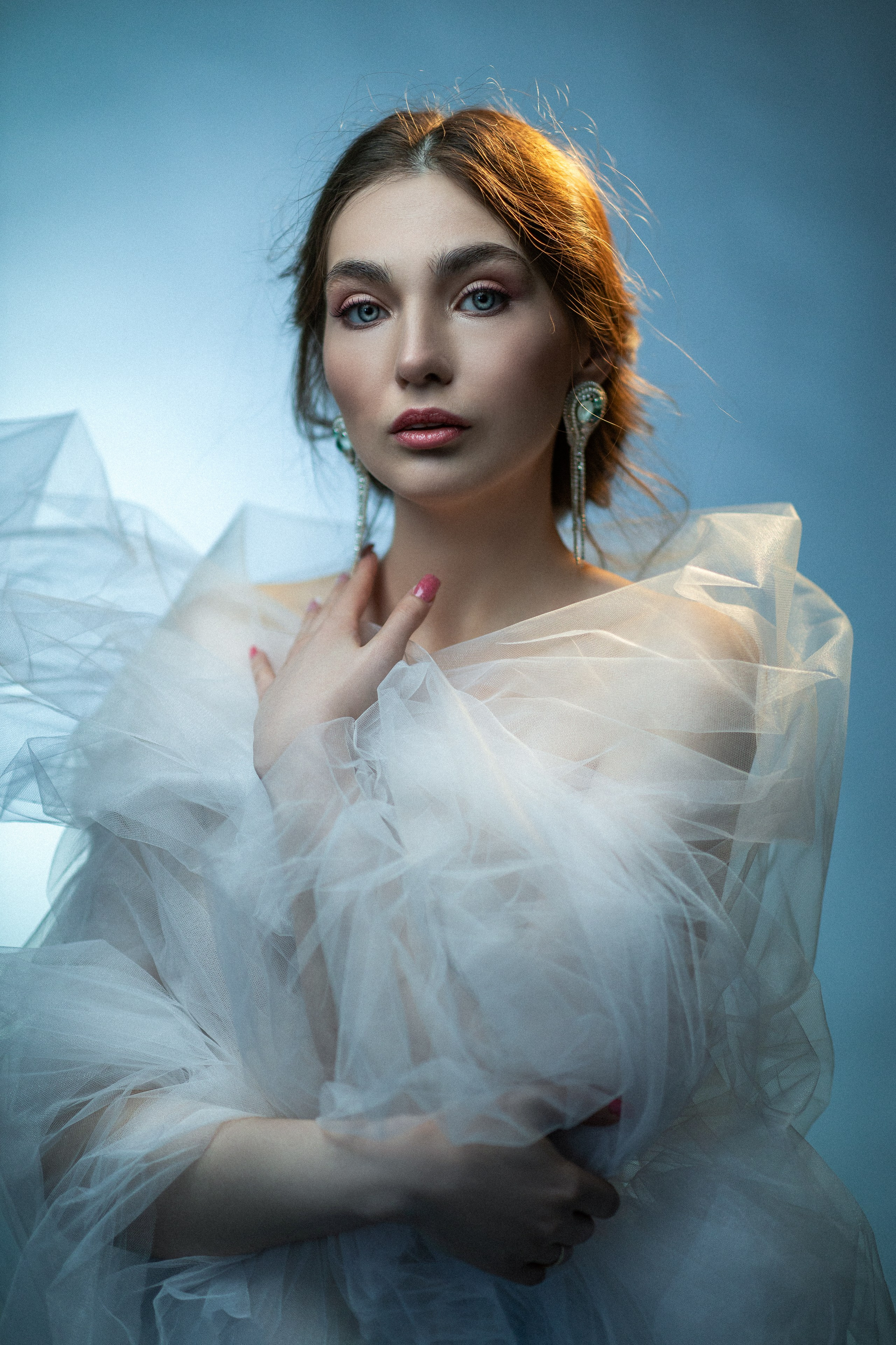 Alisa (Flowers Editorial) 10.03.2024. Portree- ja perefotograaf Anton Hansen Tallinnas, Eestis