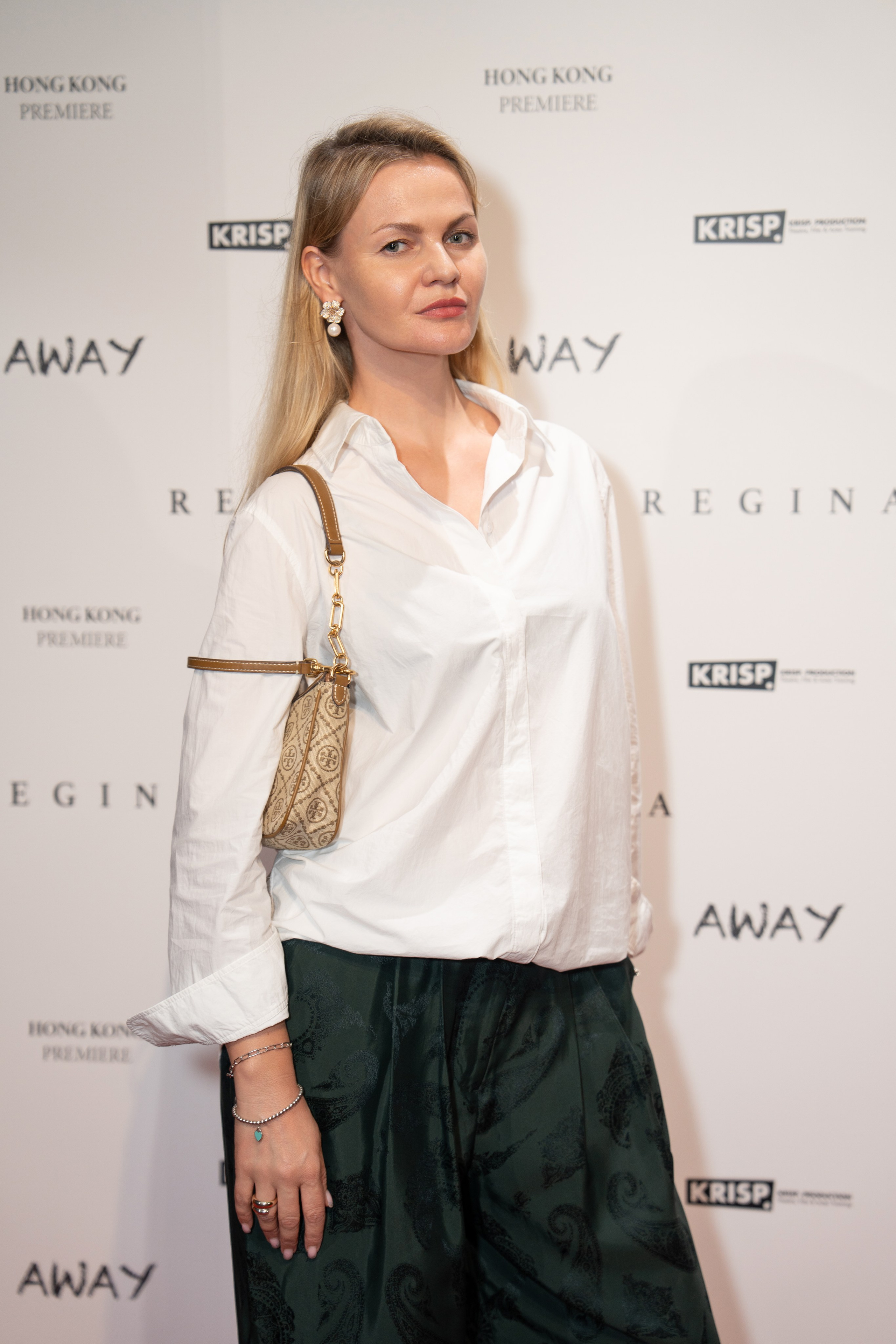 KRISP. PRODUCTION MOVIE PREMIER. ФОТОГРАФ В ГОНКОНГЕ (СВАДЬБЫ, FASHION, СЕМЕЙНЫЕ, МЕРОПРИЯТИЯ, ФОТОПРОГУЛКИ)