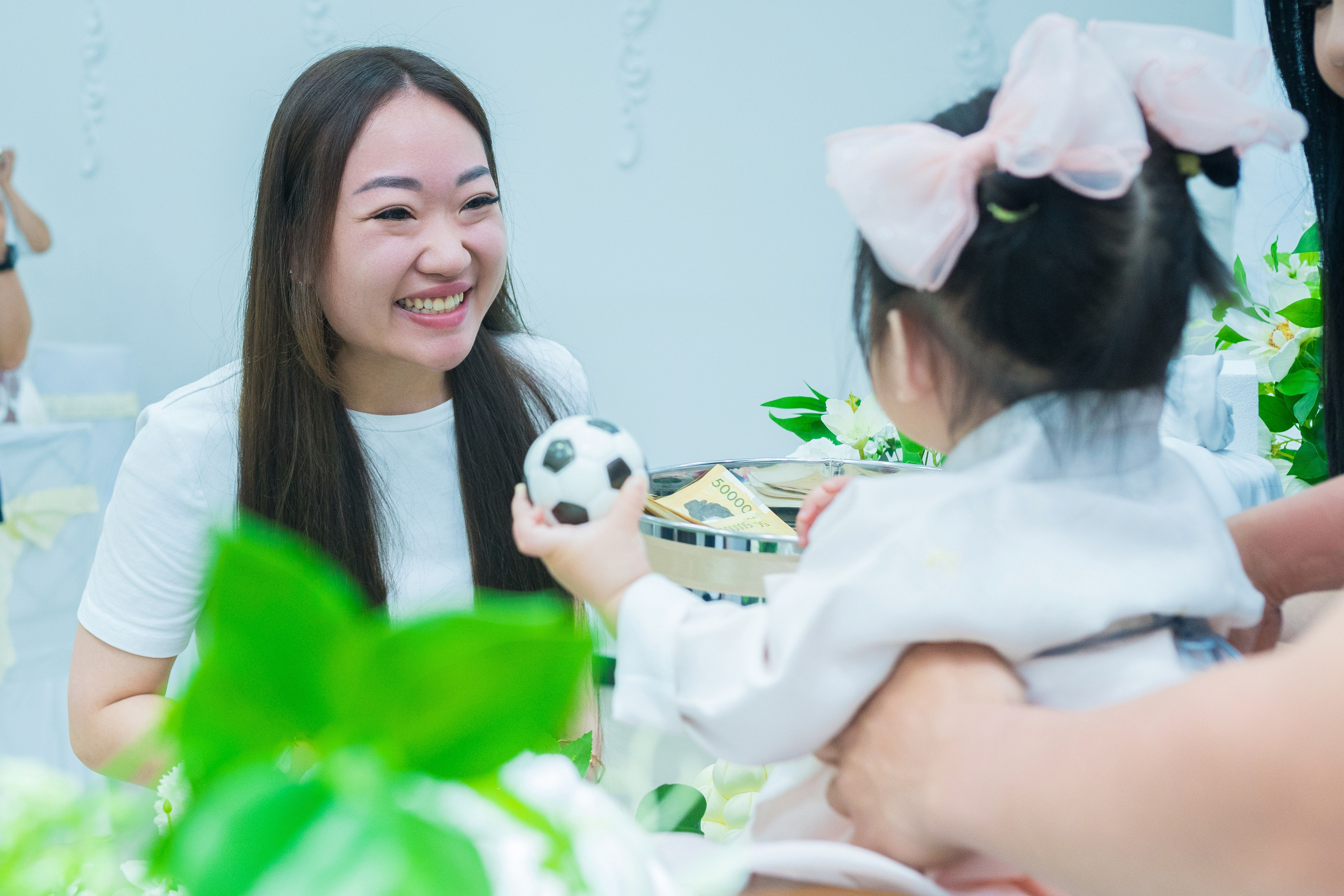 Юна из Ансана. Студия декора «Нарния»