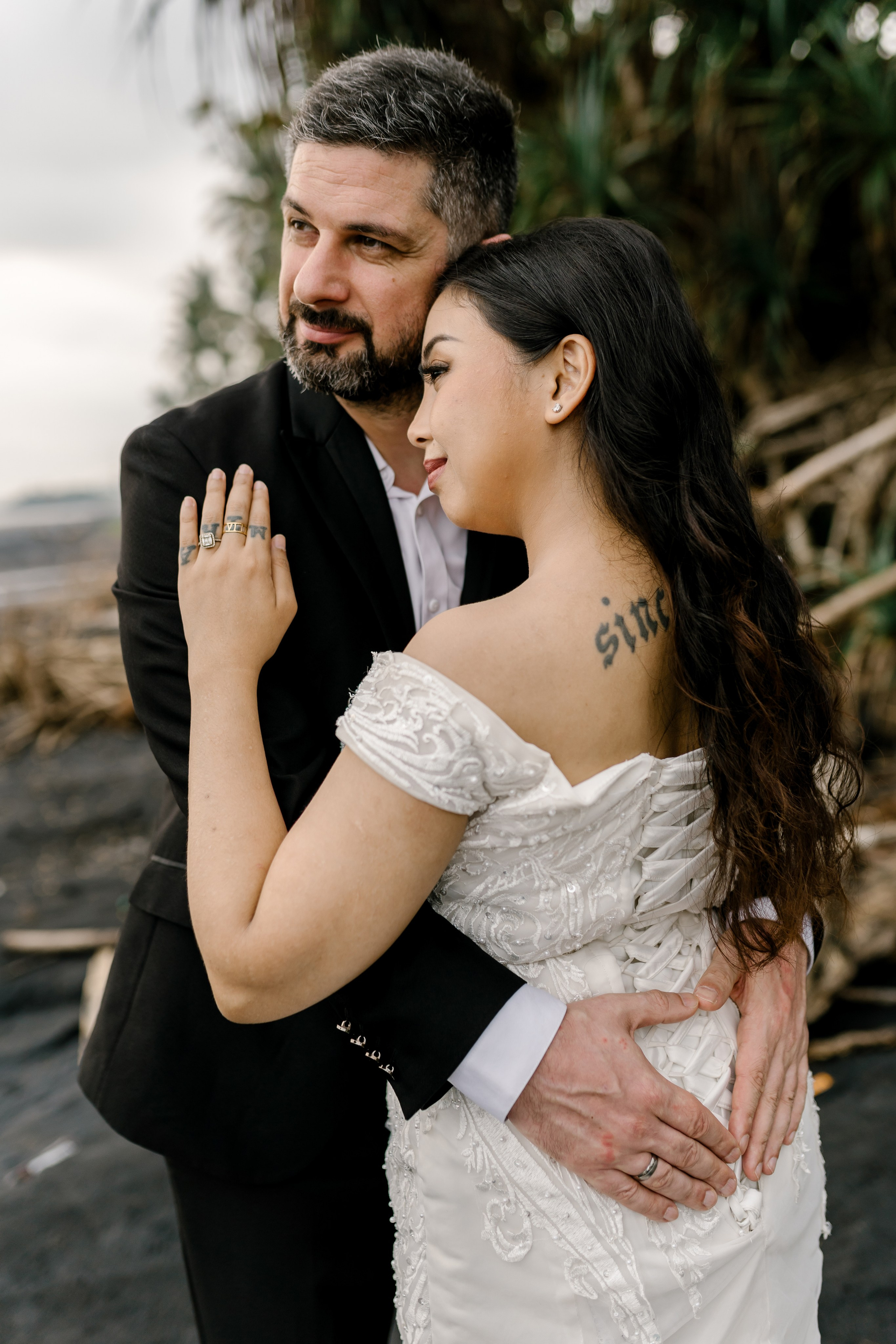 Honeymoon Photoshoot in Bali. Female Photographer in Bali