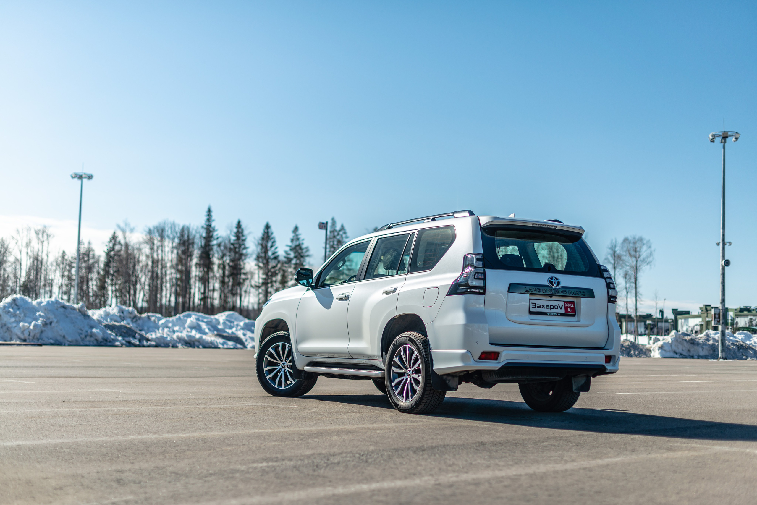 Автомобильная фотосъемка Toyota Prado 2022. ФОТОГРАФ МЕКСИКА КИНТАНА-РОО