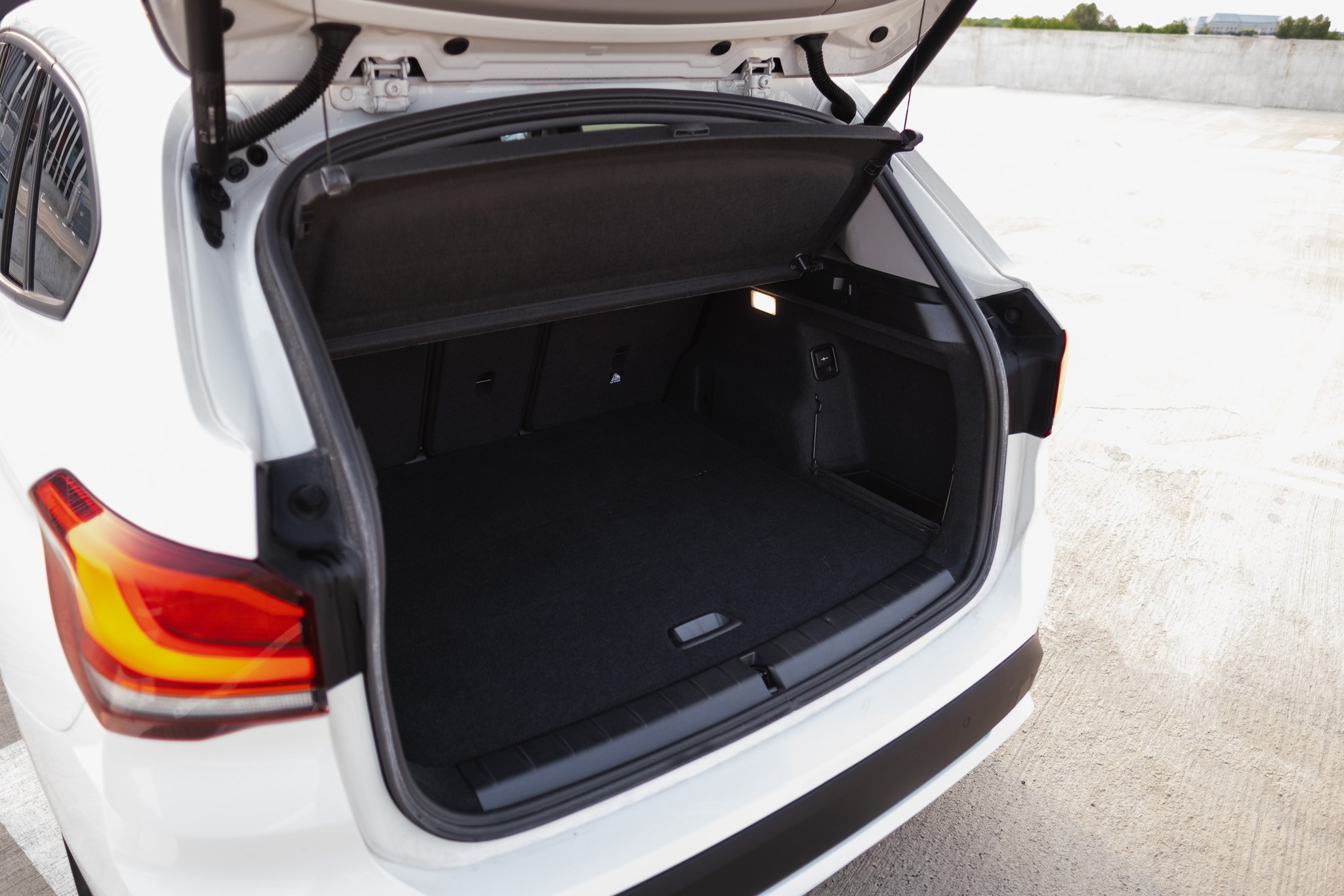 BMW X1. LOHA VISUALS — AUTOMOTIVE PHOTOGRAPHY