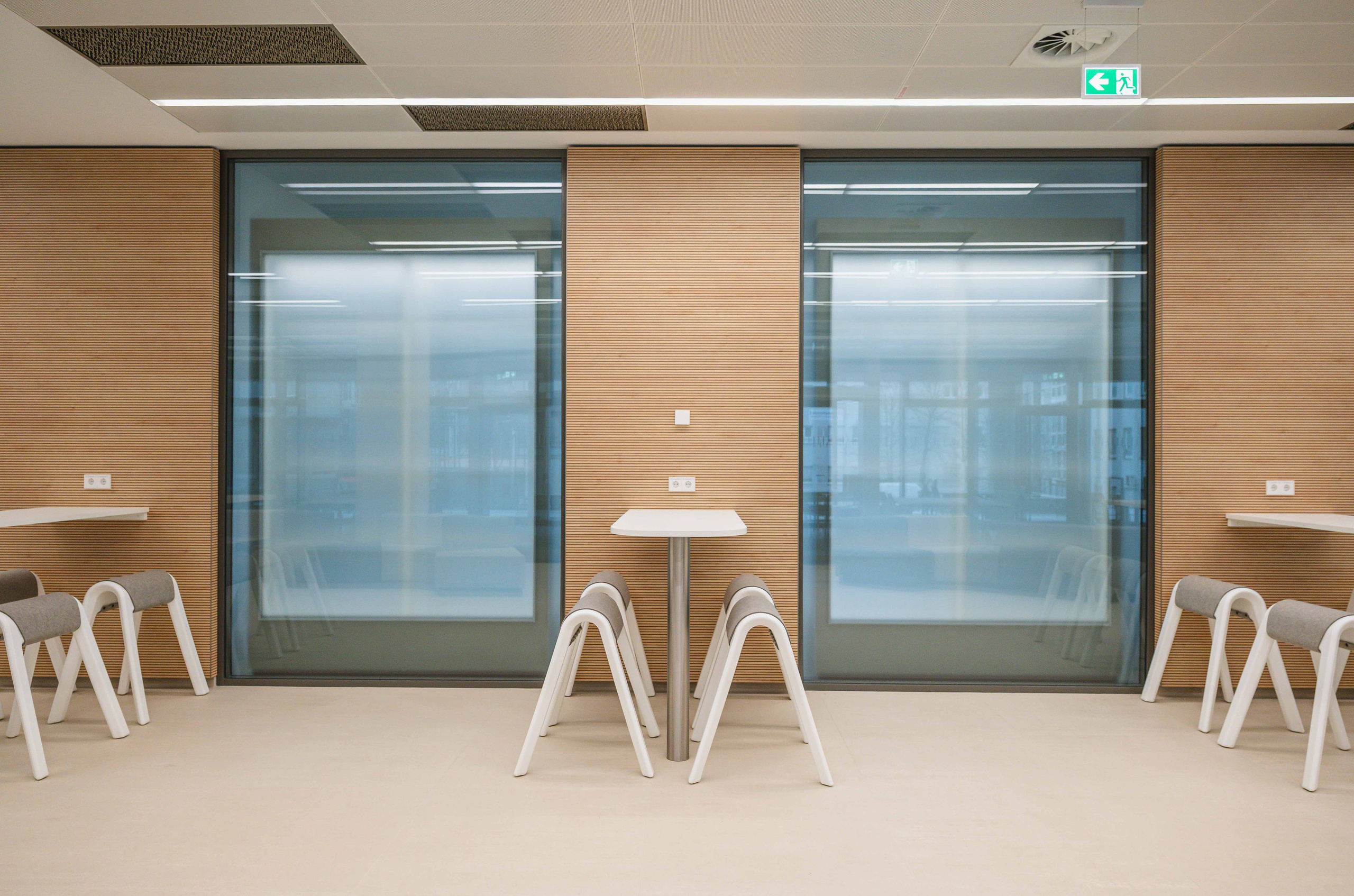 Prosektur Uniklinik Köln. Fotograf in Berlin Brandenburg (Familien, Kinder, Paare, Hochzeiten)