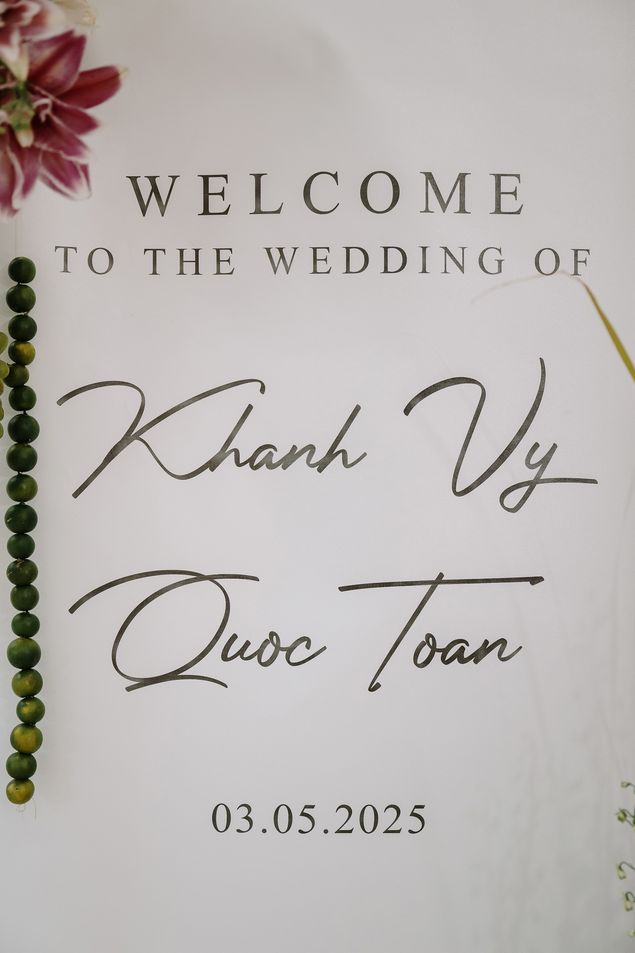 TOAN & VY / Wedding Journalism. Saigon Wedding Present | Art Beyond Moments