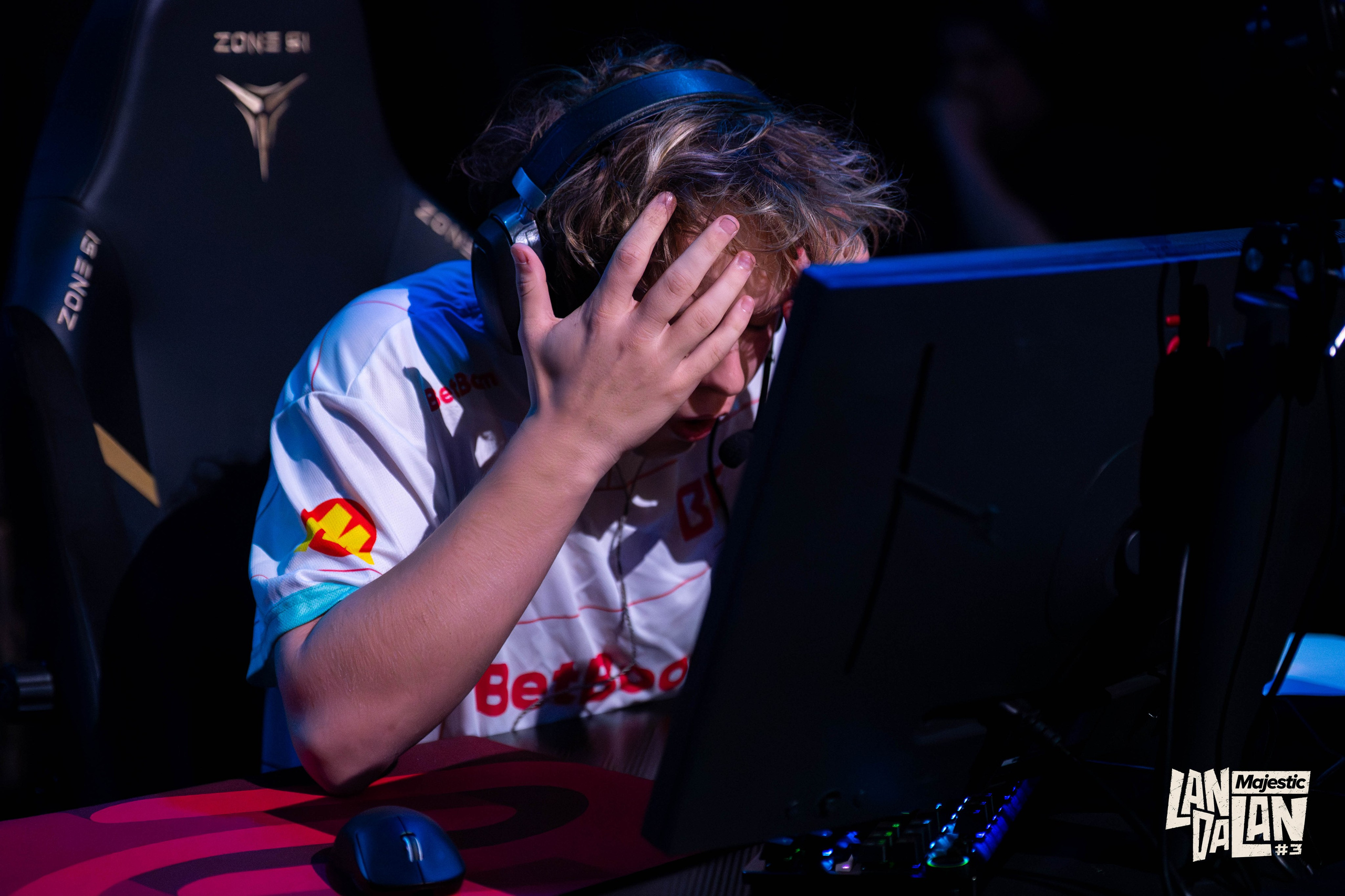 LanDaLan & FRAG & GLuck Yungstar & UCA