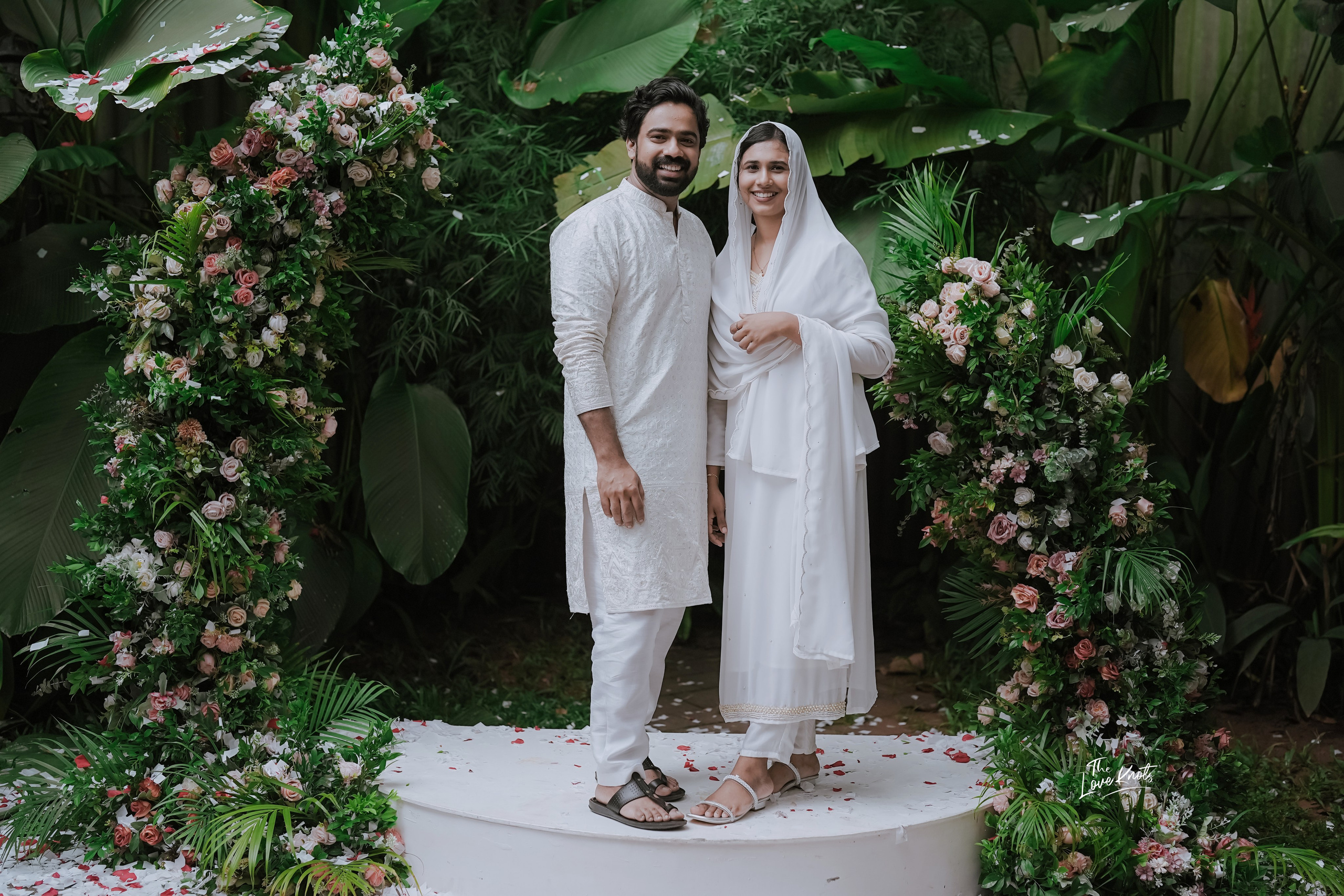 SHIBIL / RISLA. Theloveknots