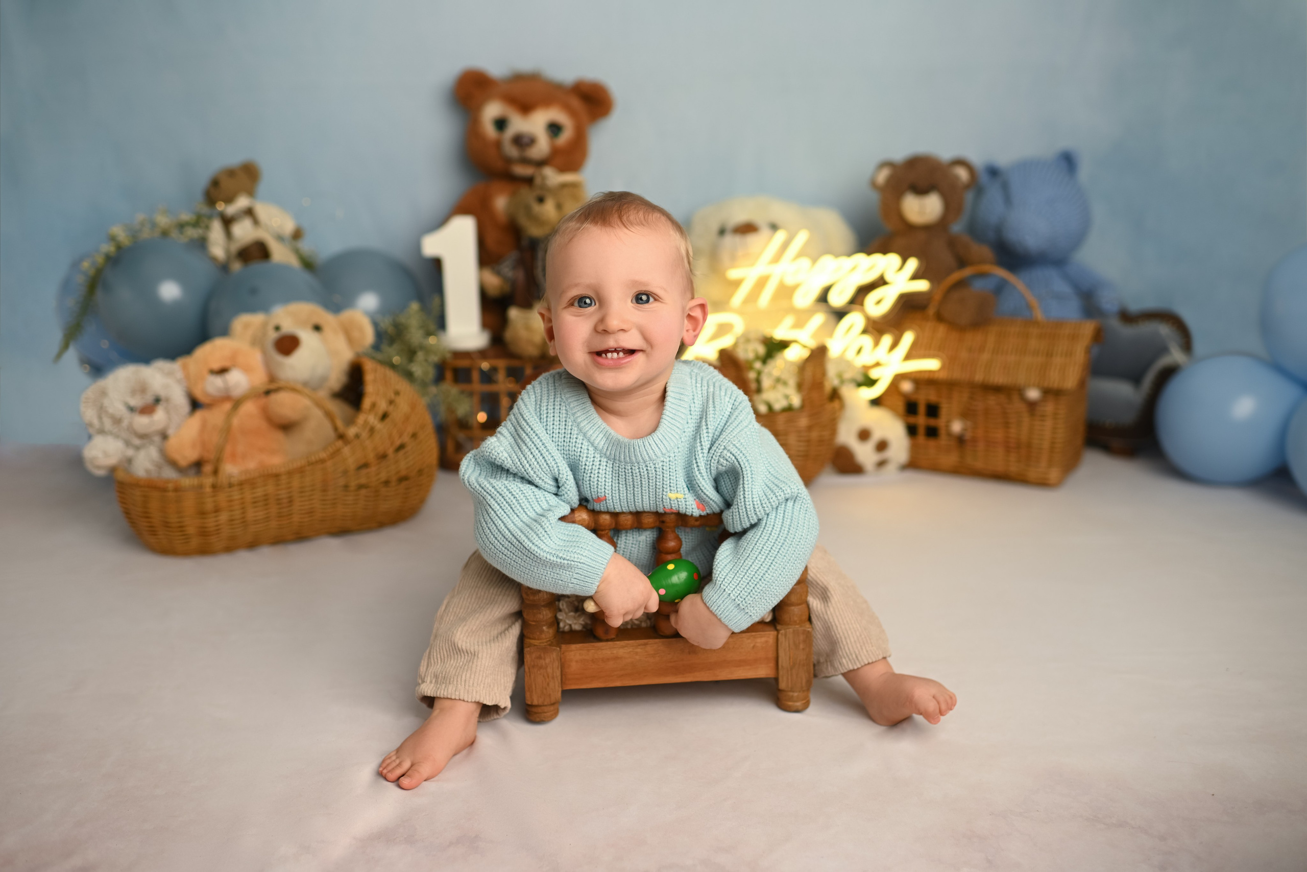 Cake Smash Fotoshooting zum ersten, zweiten Geburtstag. Neugeborene, Baby Fotografin in Düren (NRW) - Vitalina Unruh
