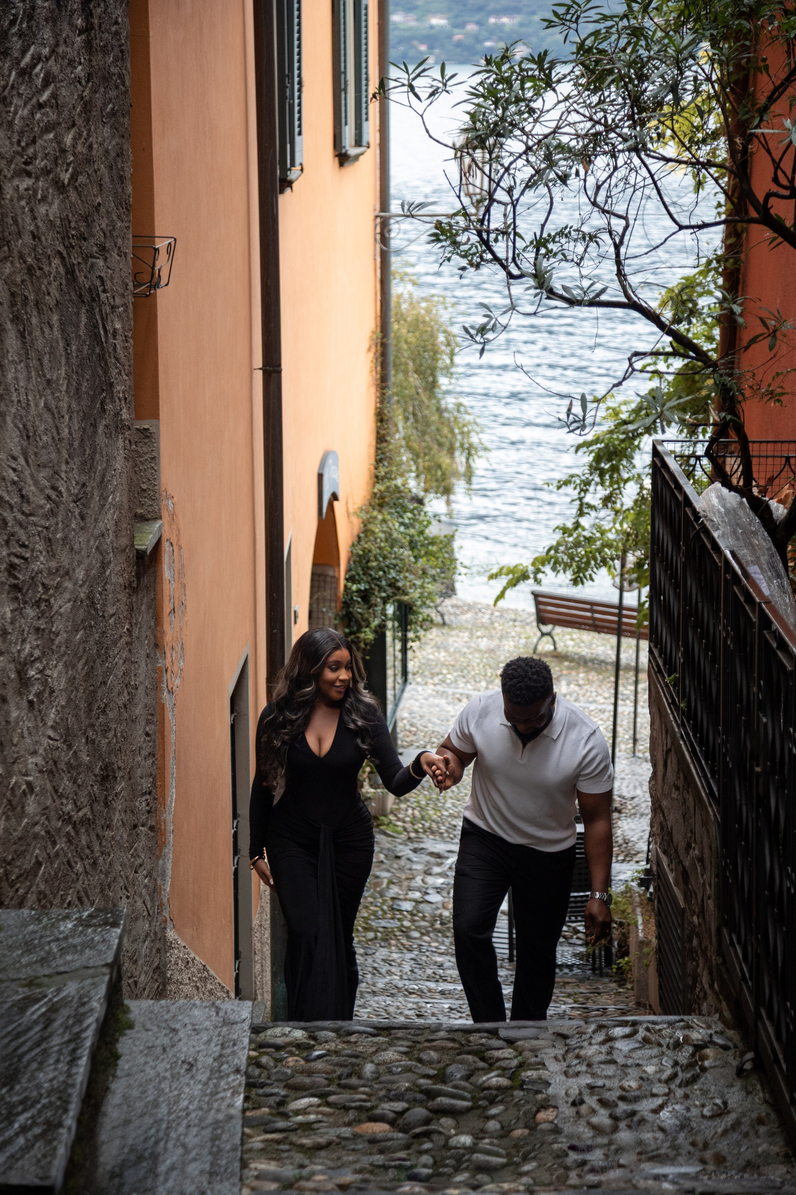 Varenna boat tour. Photographer in Milan |Mila Pro Photo