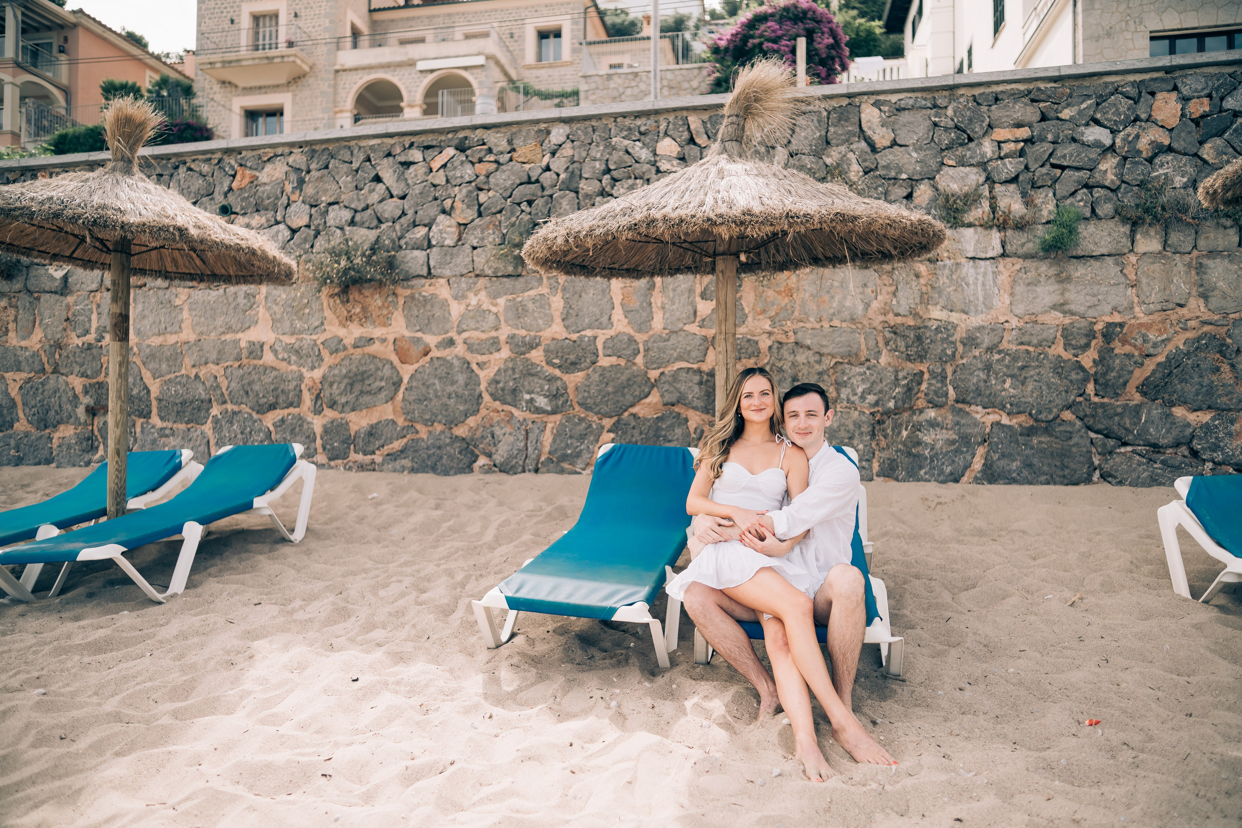 Relaxed Couple Session in Mallorca — Citrus Fields & Seaside. Фотограф у Пальма де Майорка