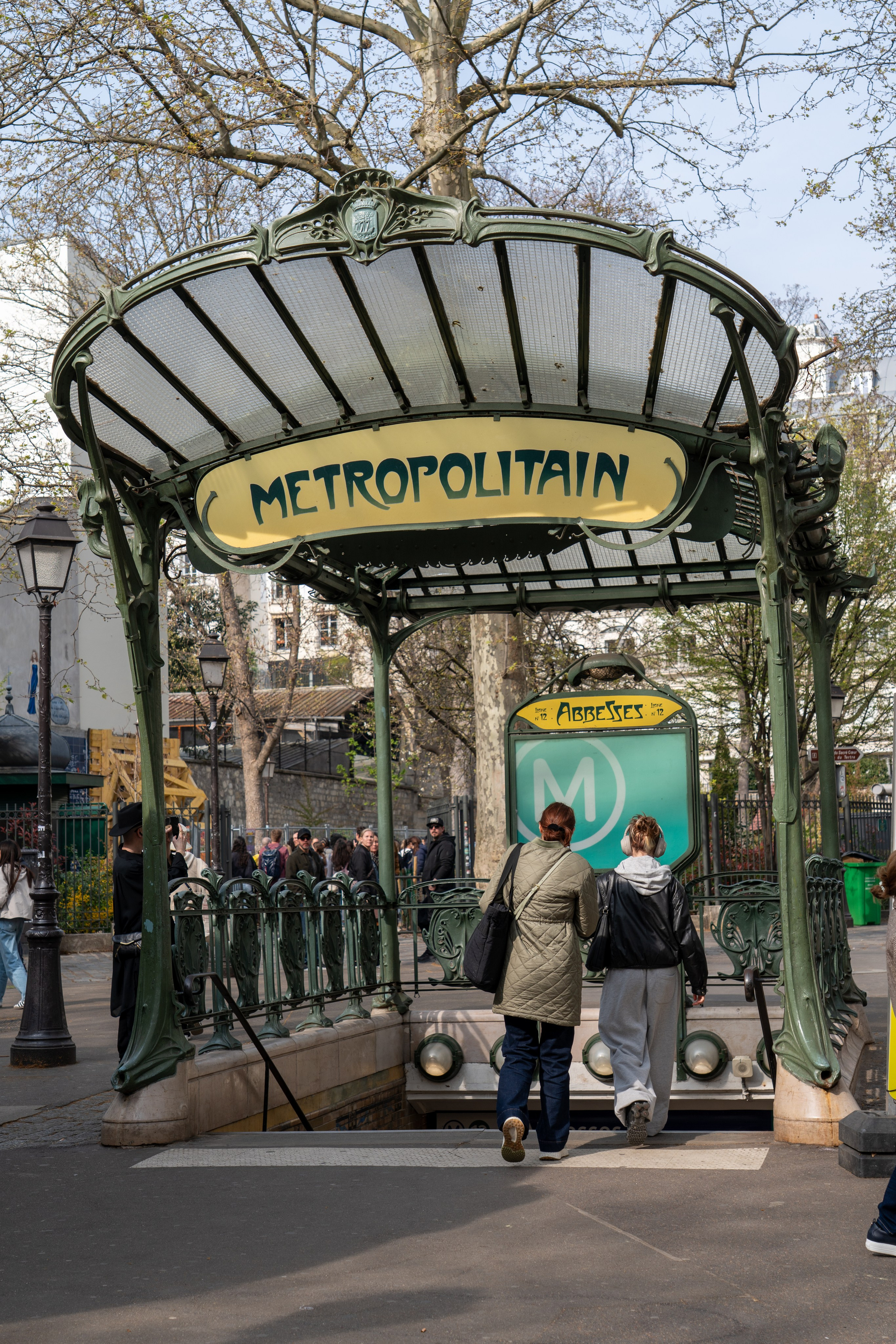 Streets of Paris. URBANSTREETFILES.ART