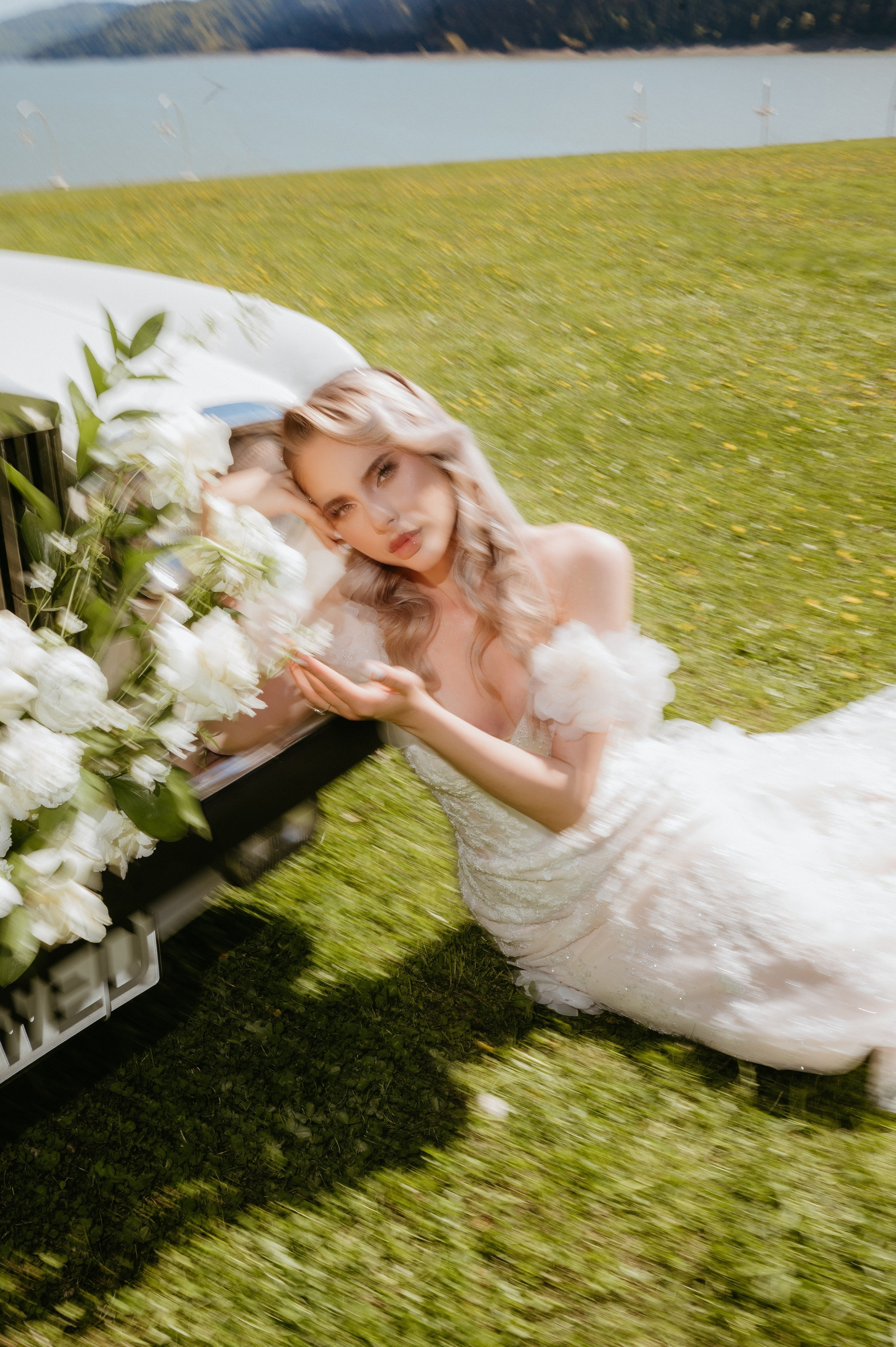 Cristina – Ședință foto bridal editorial | Valentin Melen. Valentin Melen - fotograf de nunta 🤍