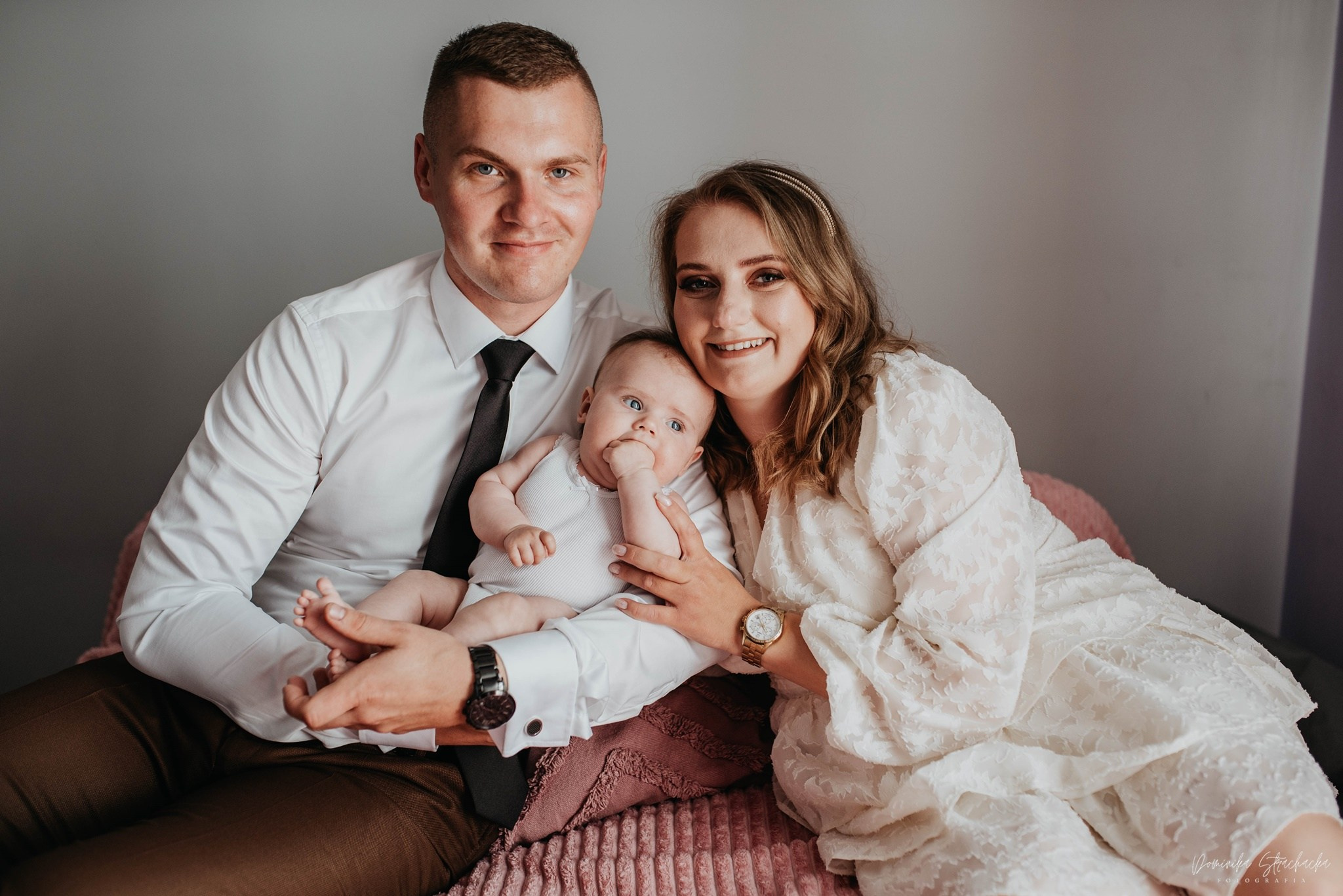 Chrzest Święty Alicji. Dominika Strachacka Fotografia | Fotograf ślubny i rodzinny Opole Lubelskie Lublin