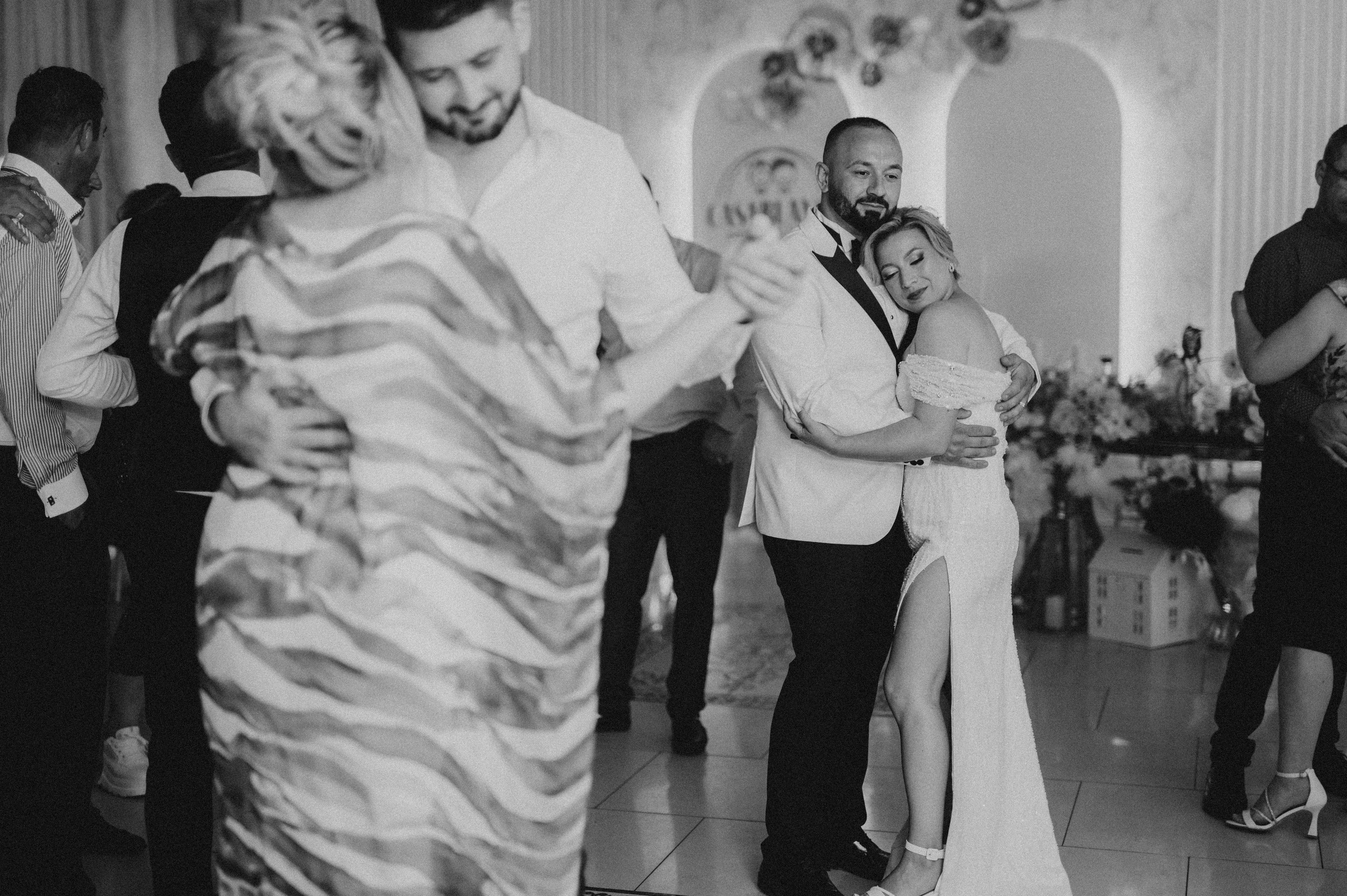 Petronela + Lucian | Casablanca. FotoVizion Iași