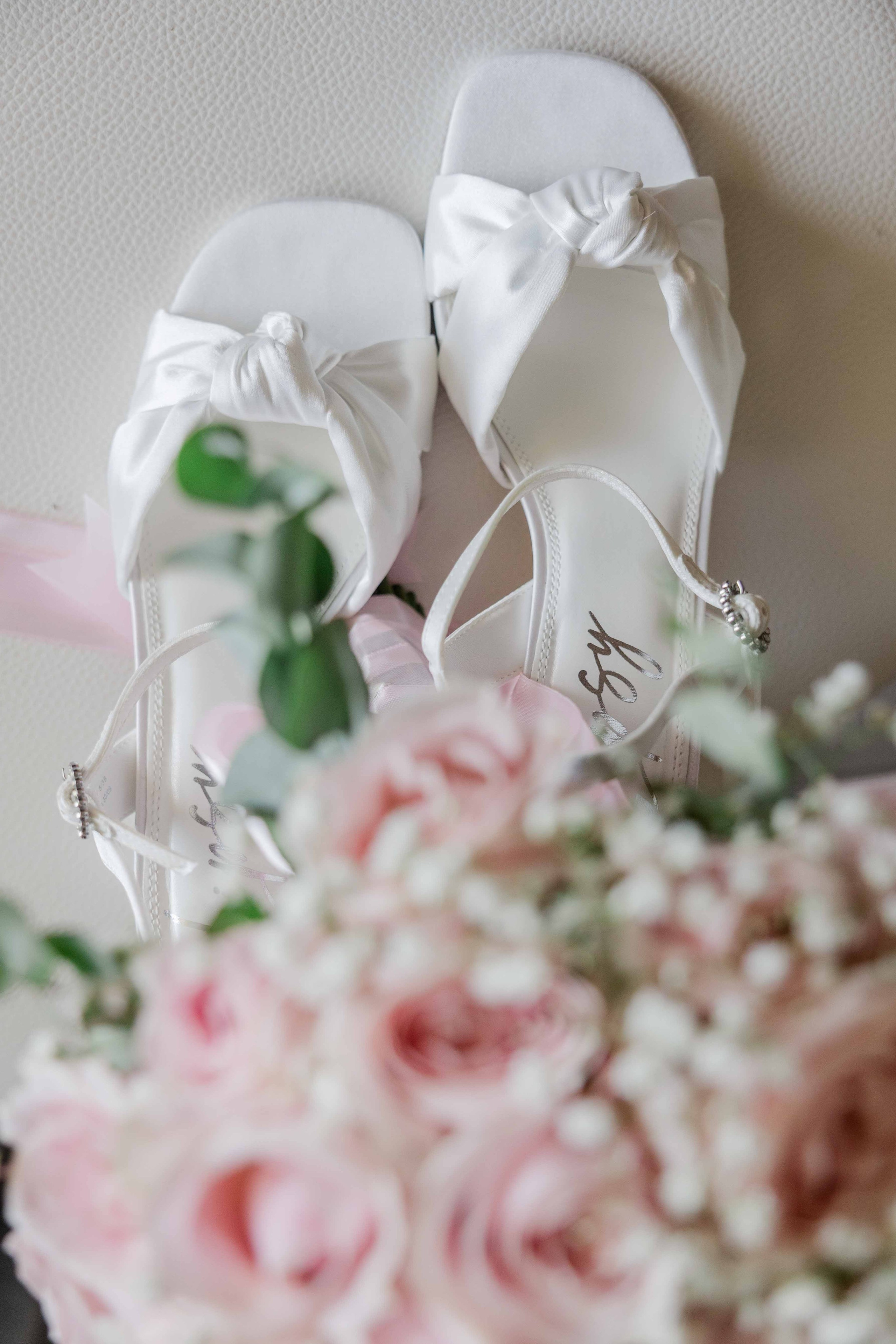 | Carly & Eimer |. Photography in Rhodes