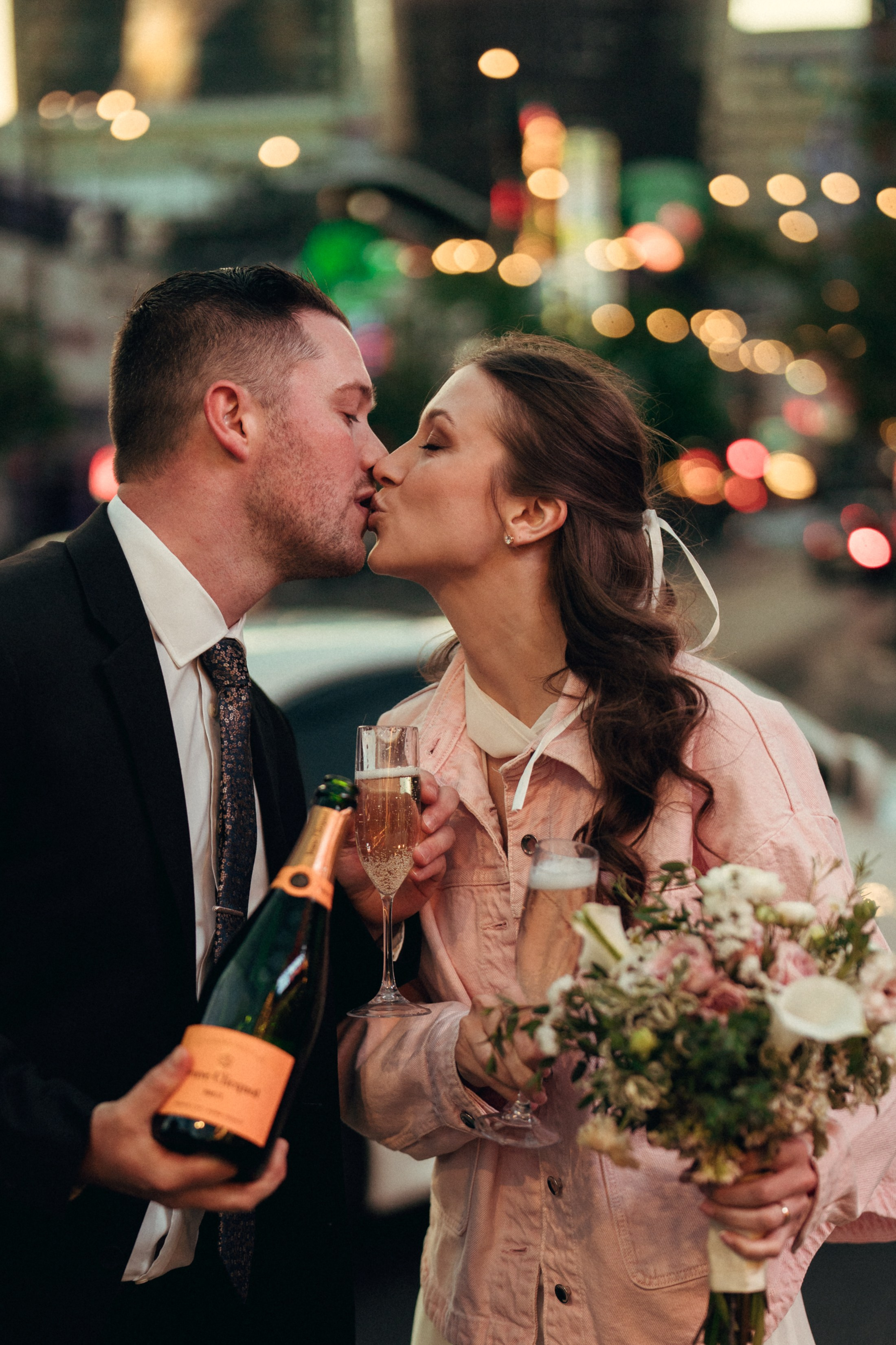 Corbin&Ivanna. Wedding & elopement photographer Viktoriya Kravtsov. Las Vegas