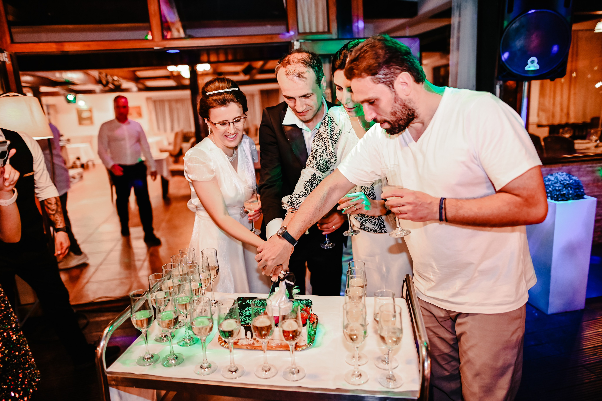 Nunta Mari si Lucian, Restaurant Dines. Ana Maria Dragan Fotograf Evenimente